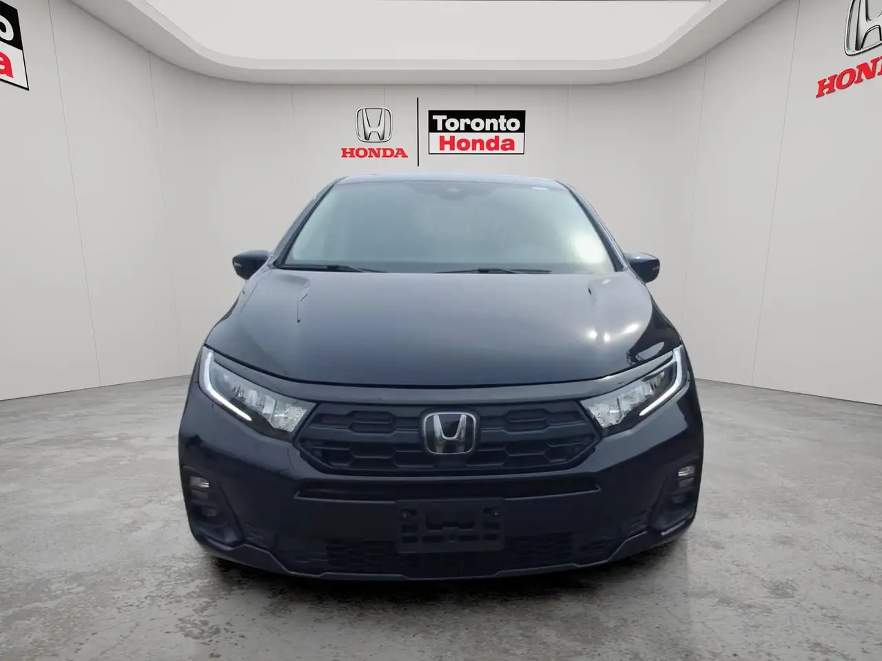 Honda Odyssey снимка Honda Odyssey