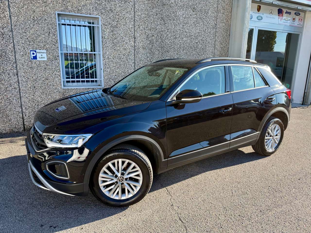 Volkswagen T-Roc 1.5 tsi Life dsg "RADAR"NAVI"DSG"