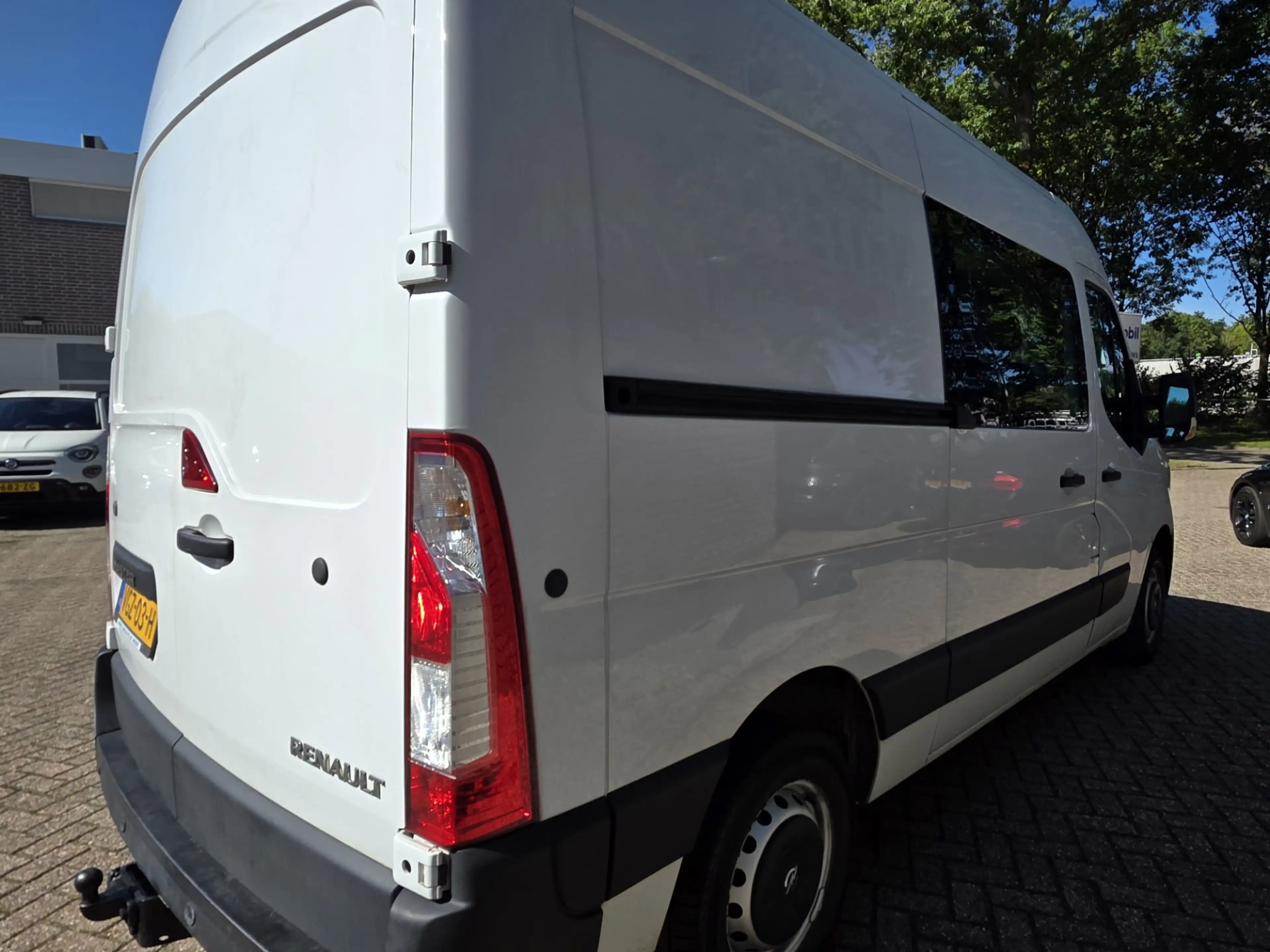 Renault Master T35 2.3 dCi 150 L2H2 DC Energy — photo 4