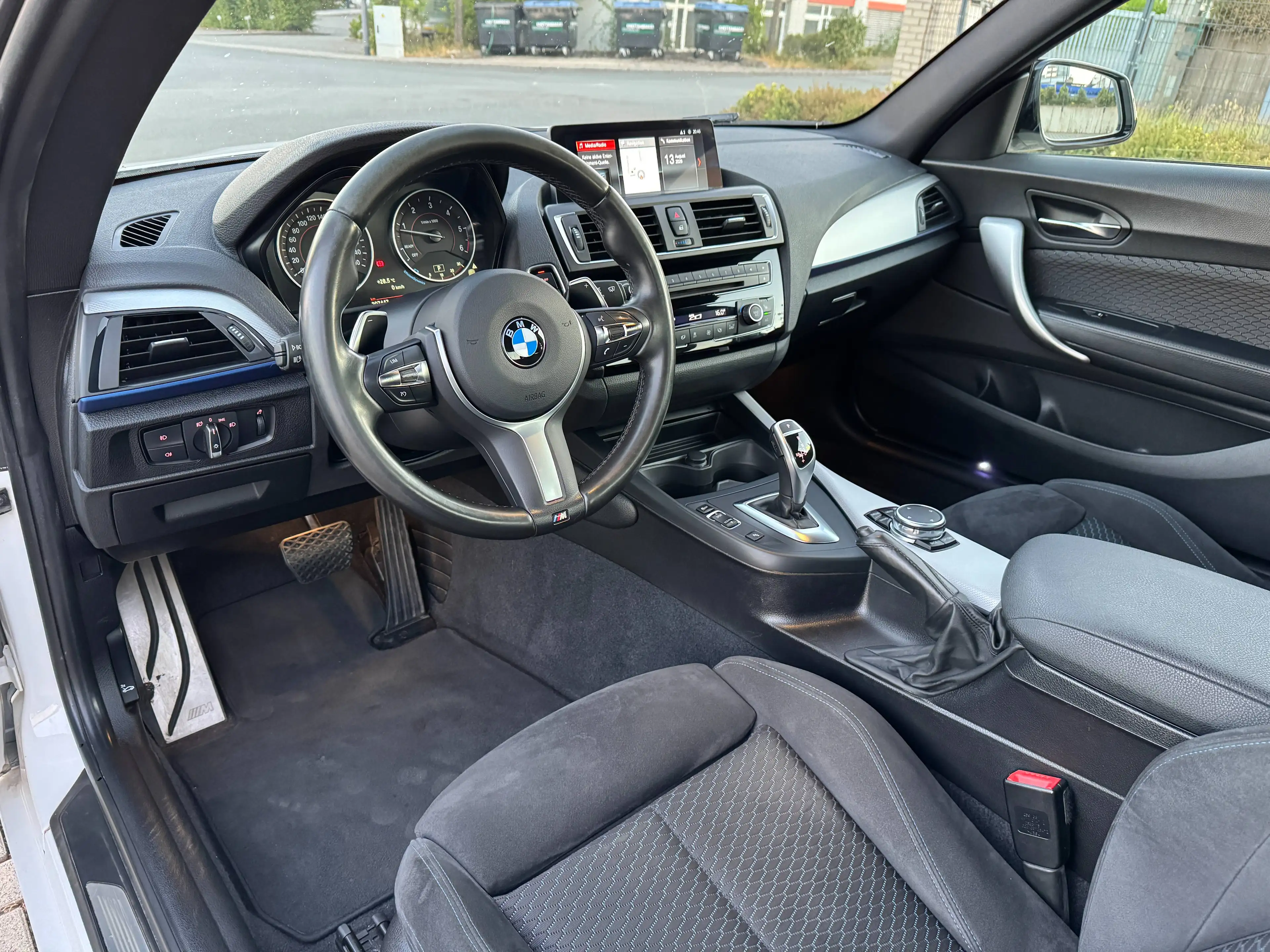 BMW 220 220 d M Sport — photo 8