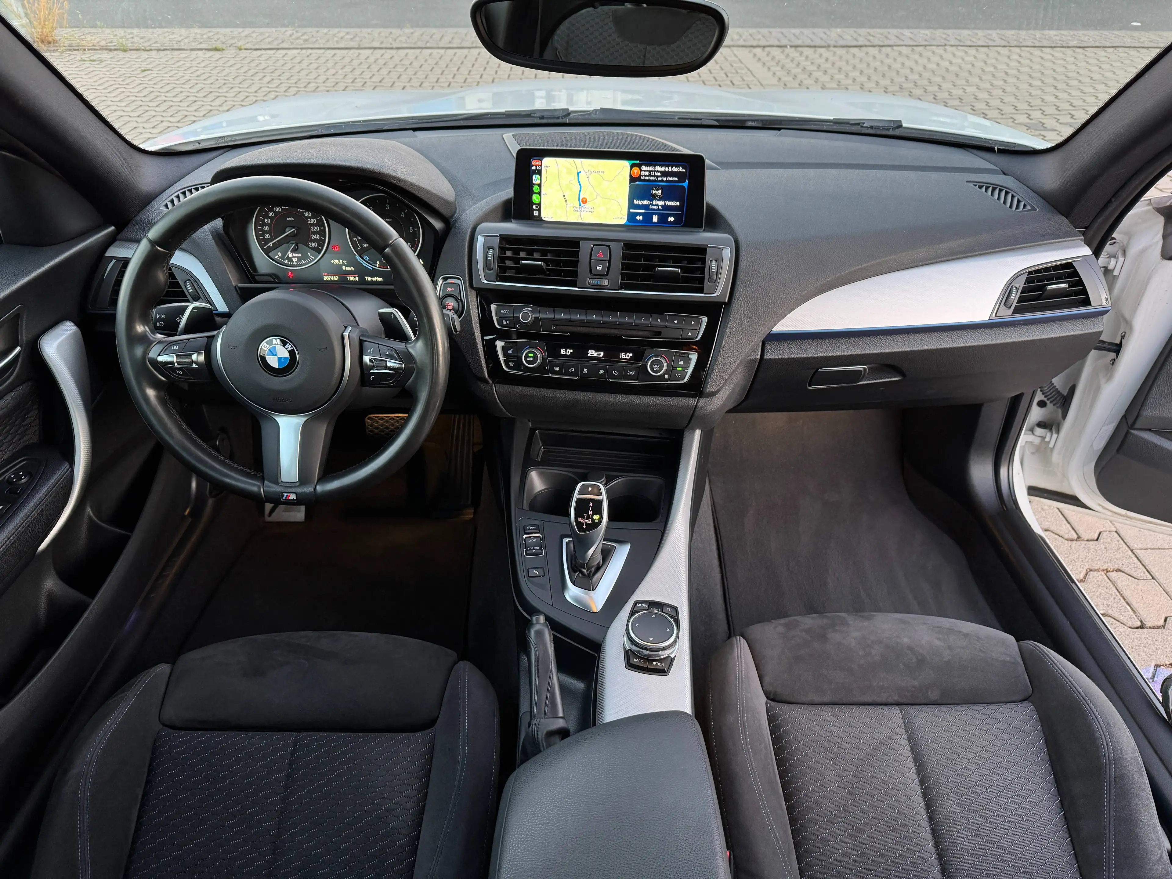 BMW 220 220 d M Sport — photo 12