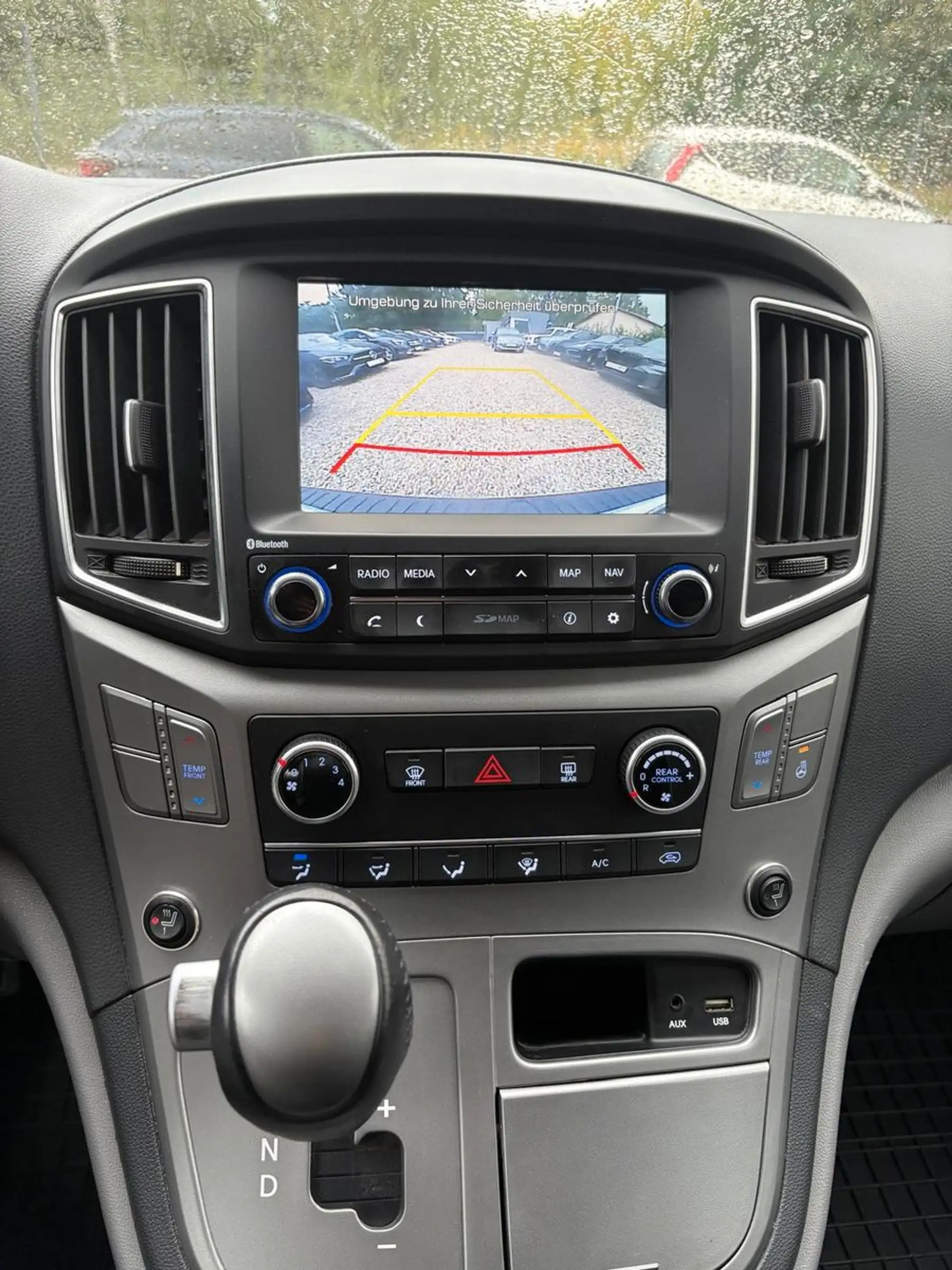 Hyundai H-1 Travel Comfort Kamera*Automatik*Navi*Tempo — photo 11