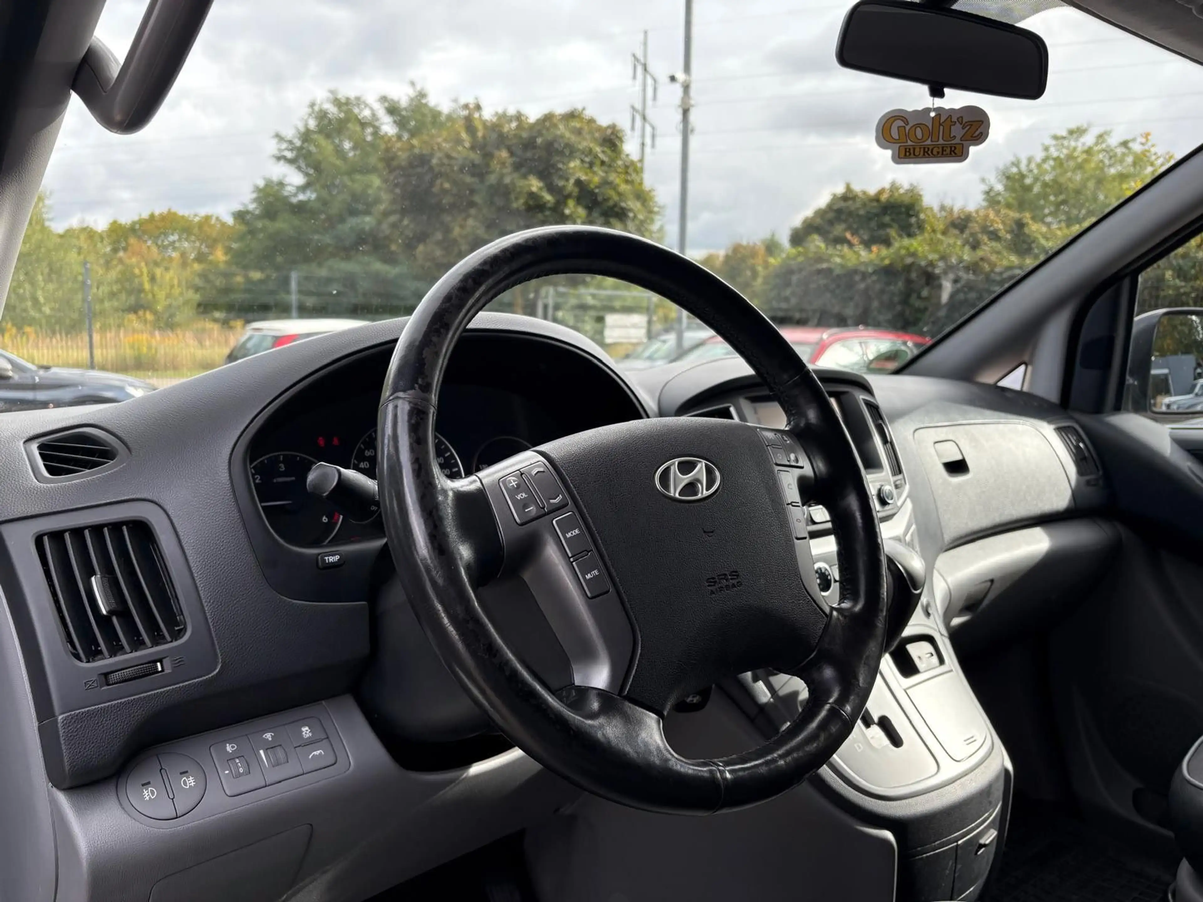 Hyundai H-1 Travel Comfort Kamera*Automatik*Navi*Tempo — photo 9