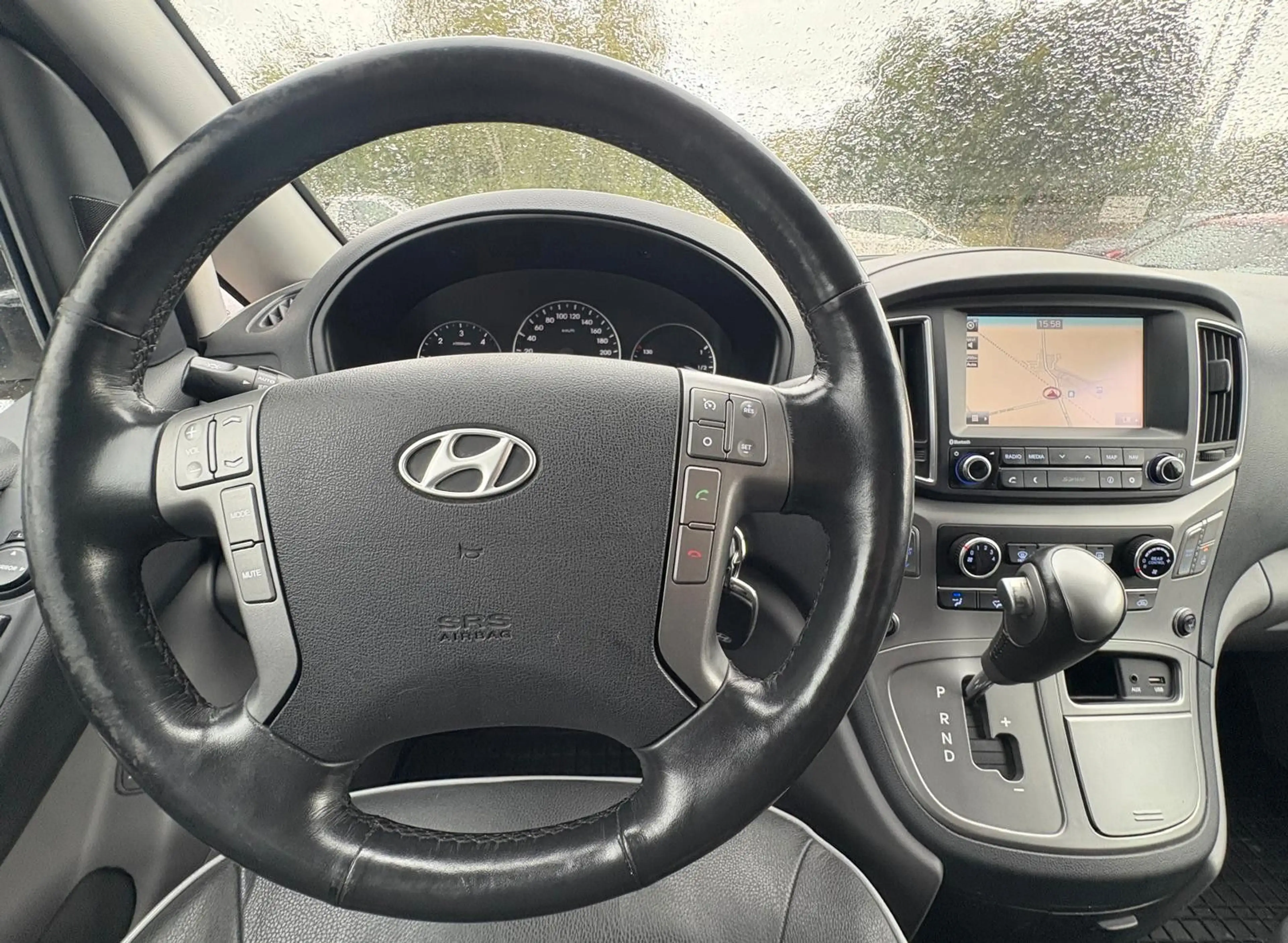 Hyundai H-1 Travel Comfort Kamera*Automatik*Navi*Tempo — photo 10