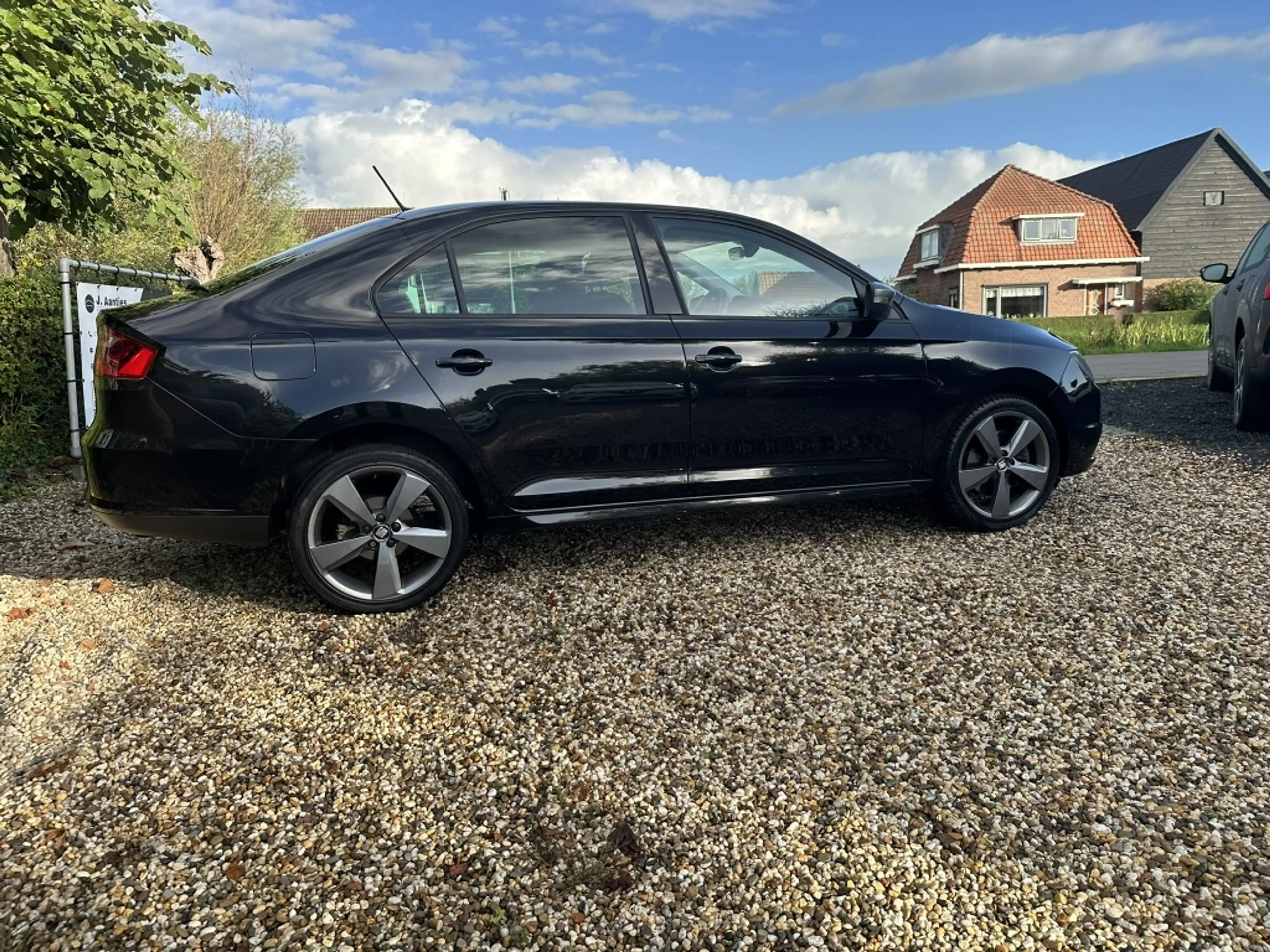 SEAT Toledo 1.4 TSI FR DSG Aut. — photo 4