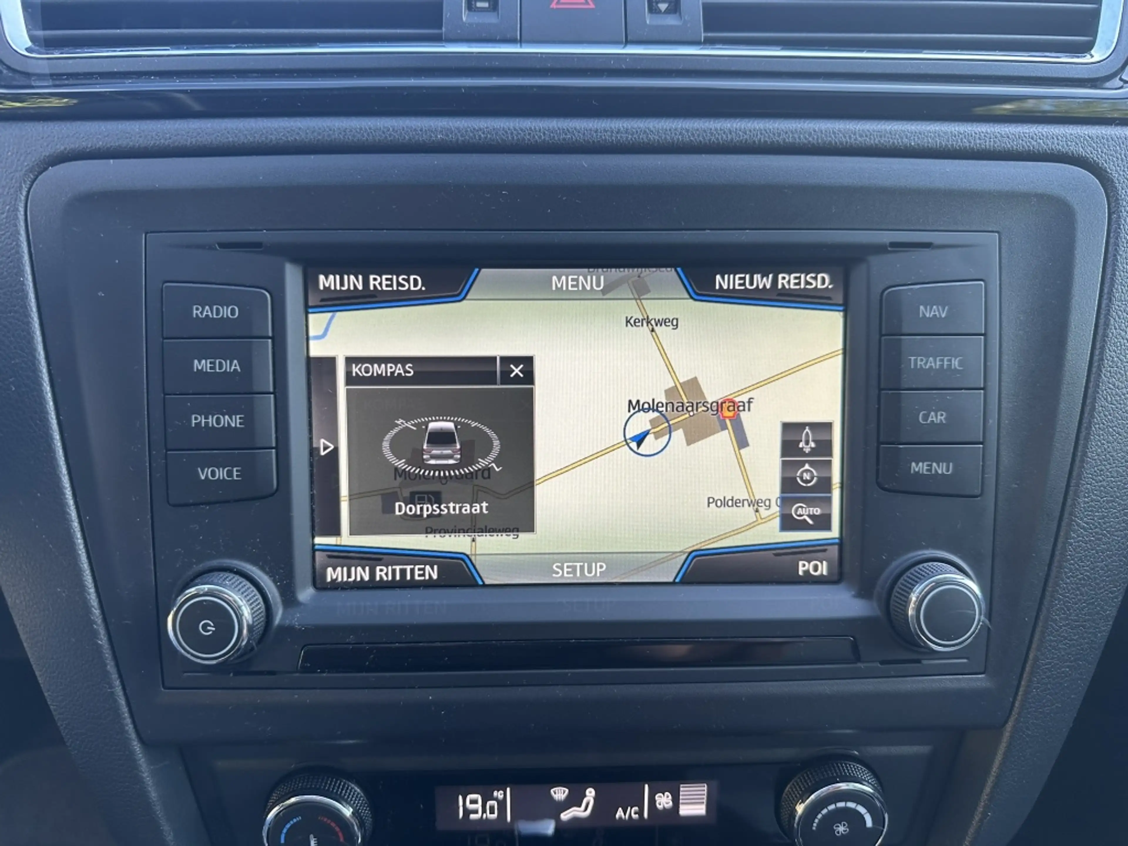 SEAT Toledo 1.4 TSI FR DSG Aut. — photo 18