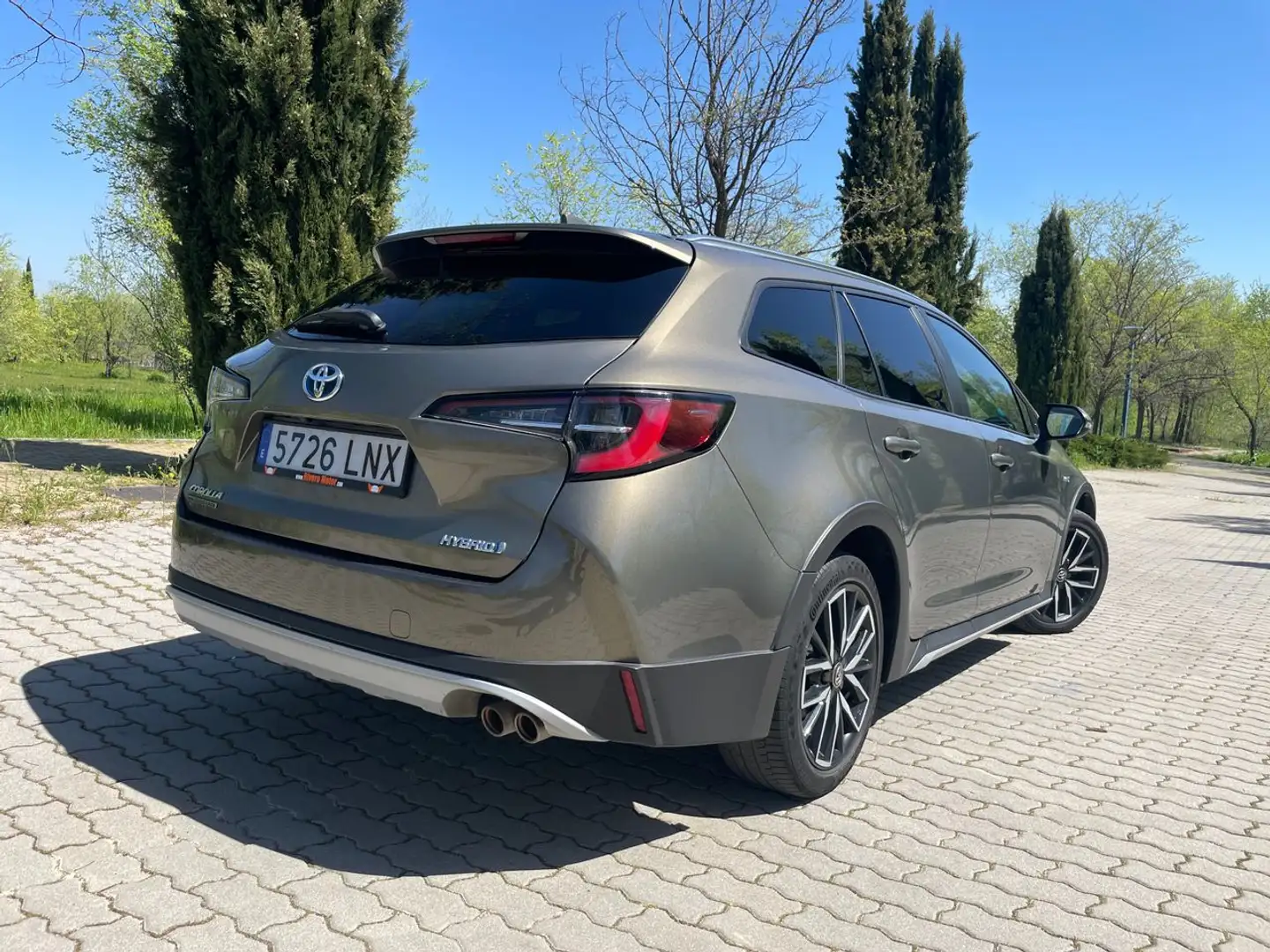 Toyota Corolla Touring Sports Trek e-CVT 180H 2.0 180cv. *IVA ded Jaune - 2