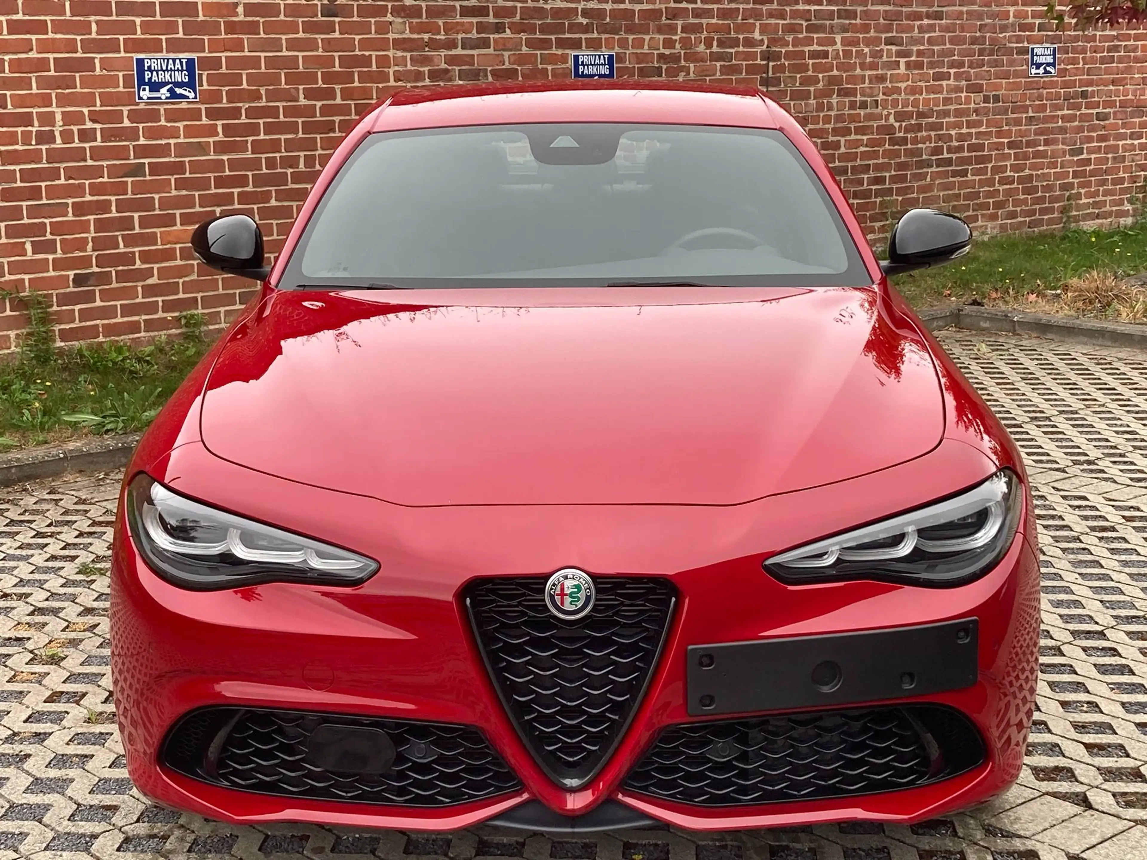 Alfa Romeo Giulia 2.0T 16V Q4 Veloce AWD Aut(8) - Model 2024 - Slechts 19.000 Km — photo 3