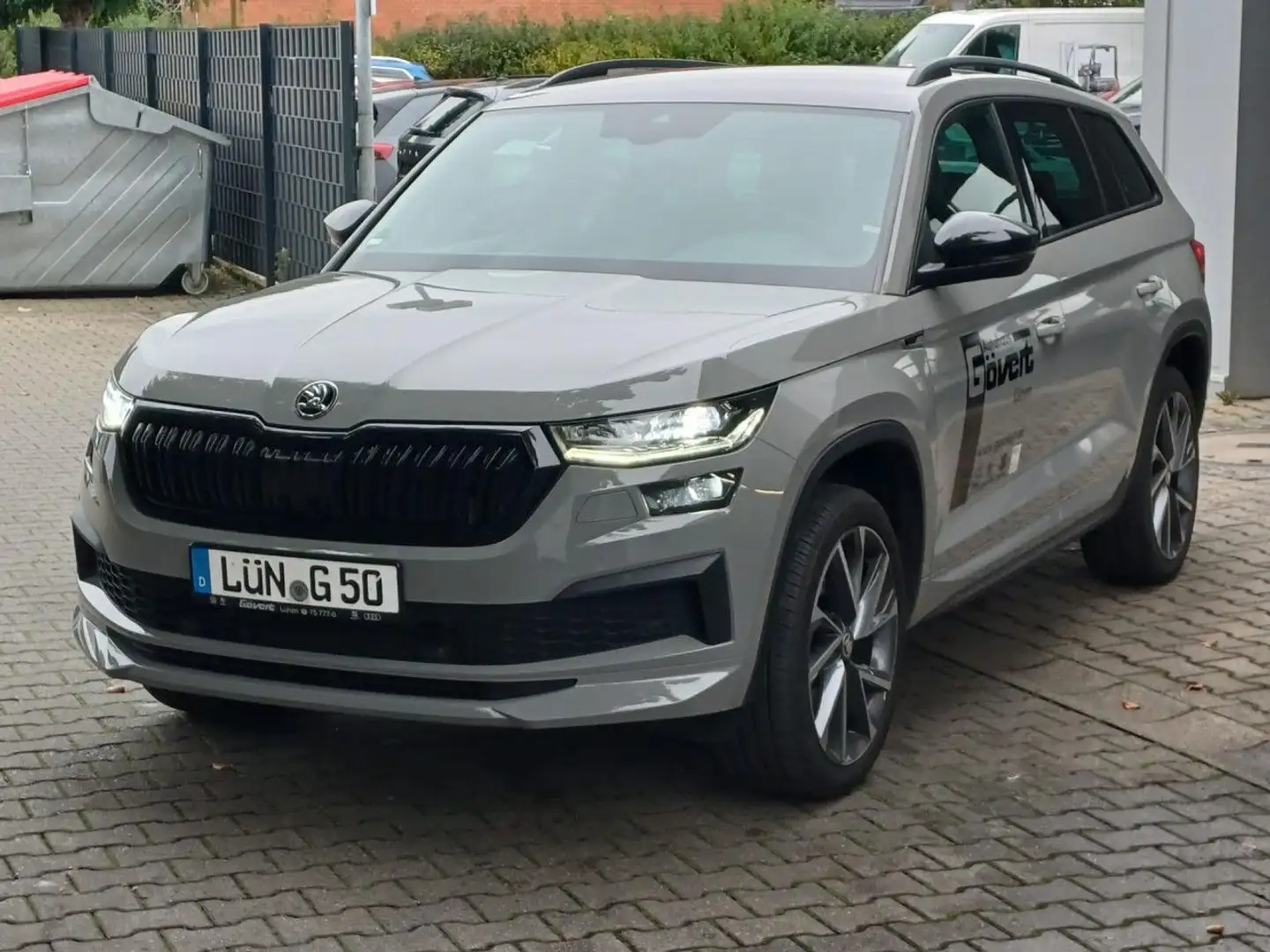 Skoda Kodiaq 2.0 TSI 4x4 Sportline Kamera Navi AHK LED Grijs - 1
