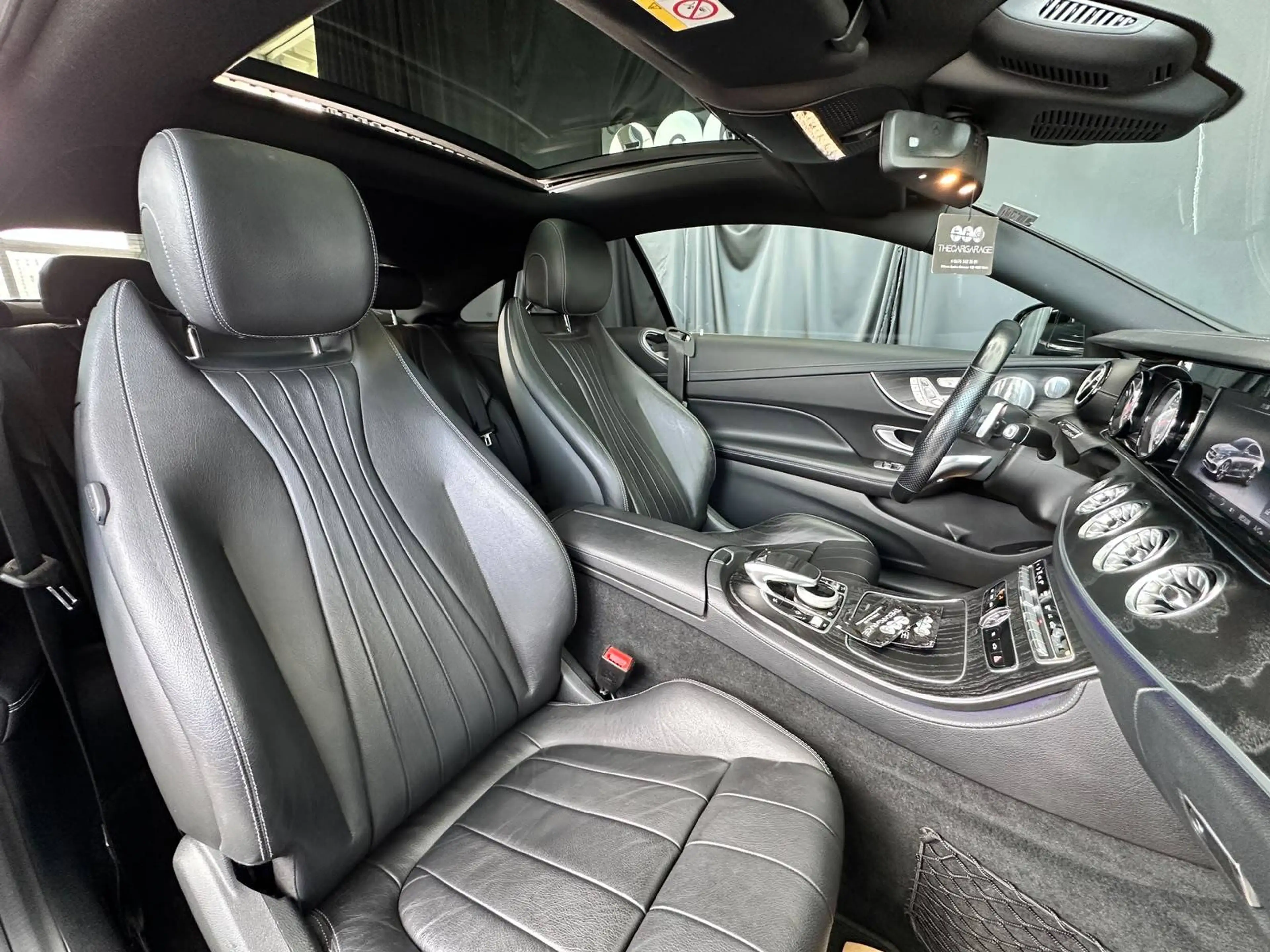 Mercedes-Benz E 200 E 200 (238.342) — photo 14