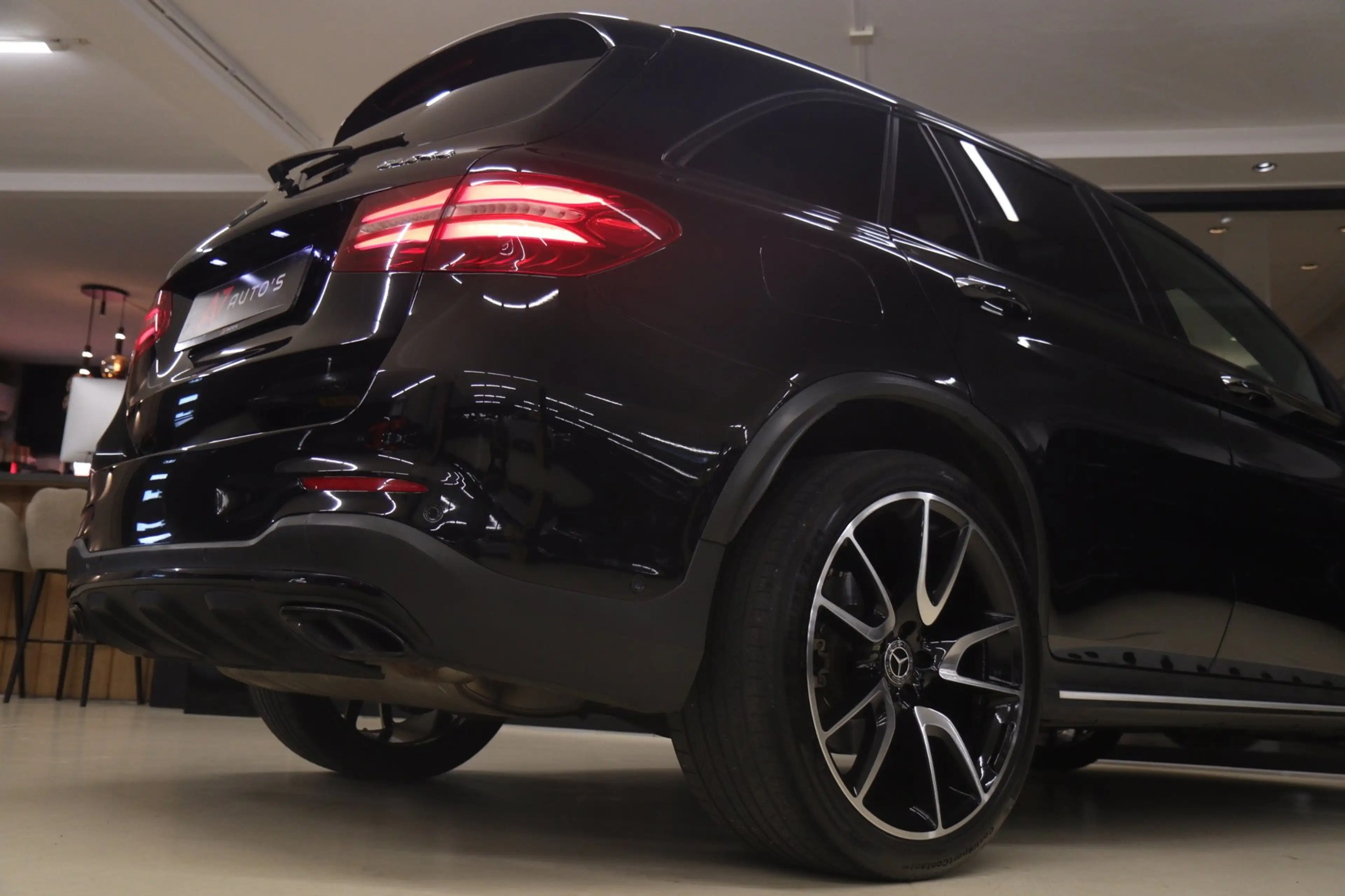 Mercedes-Benz GLC 43 AMG 4MATIC PANODAK/LANEASSIST/LUCHT/MEM/SFEER/VOL — photo 10