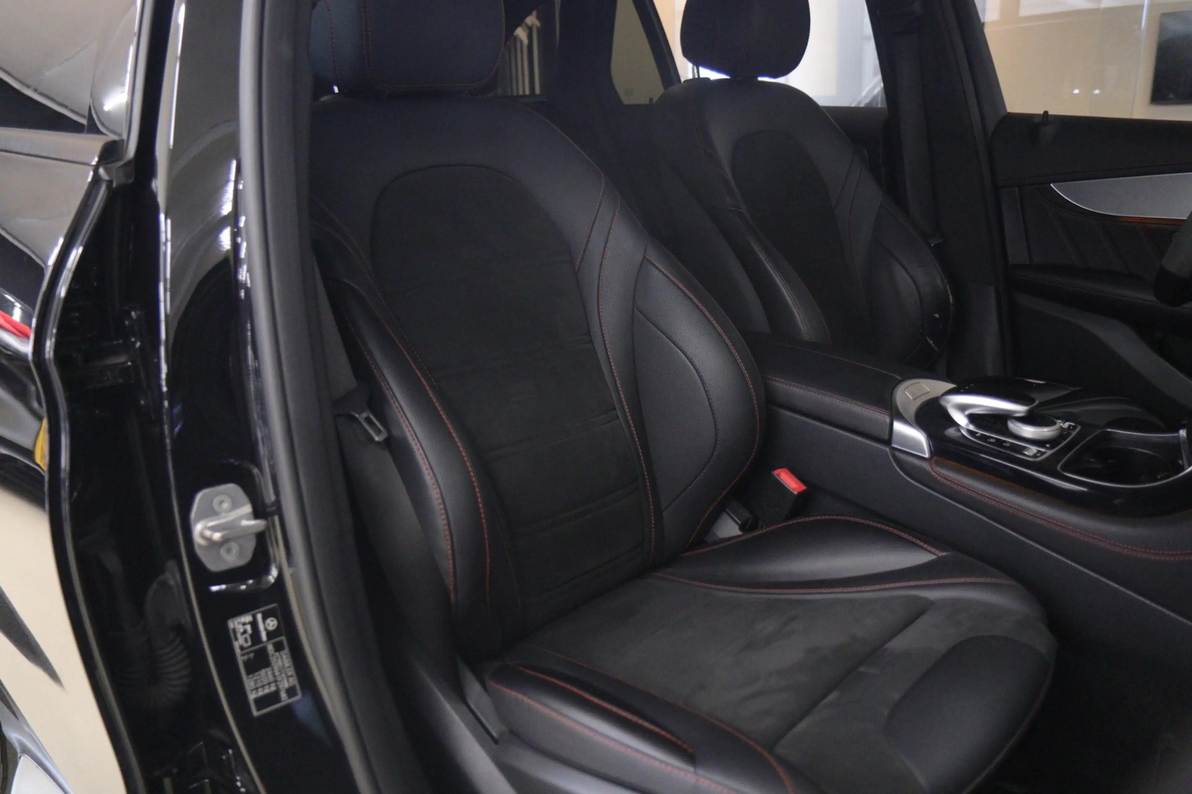 Mercedes-Benz GLC 43 AMG 4MATIC PANODAK/LANEASSIST/LUCHT/MEM/SFEER/VOL — photo 23
