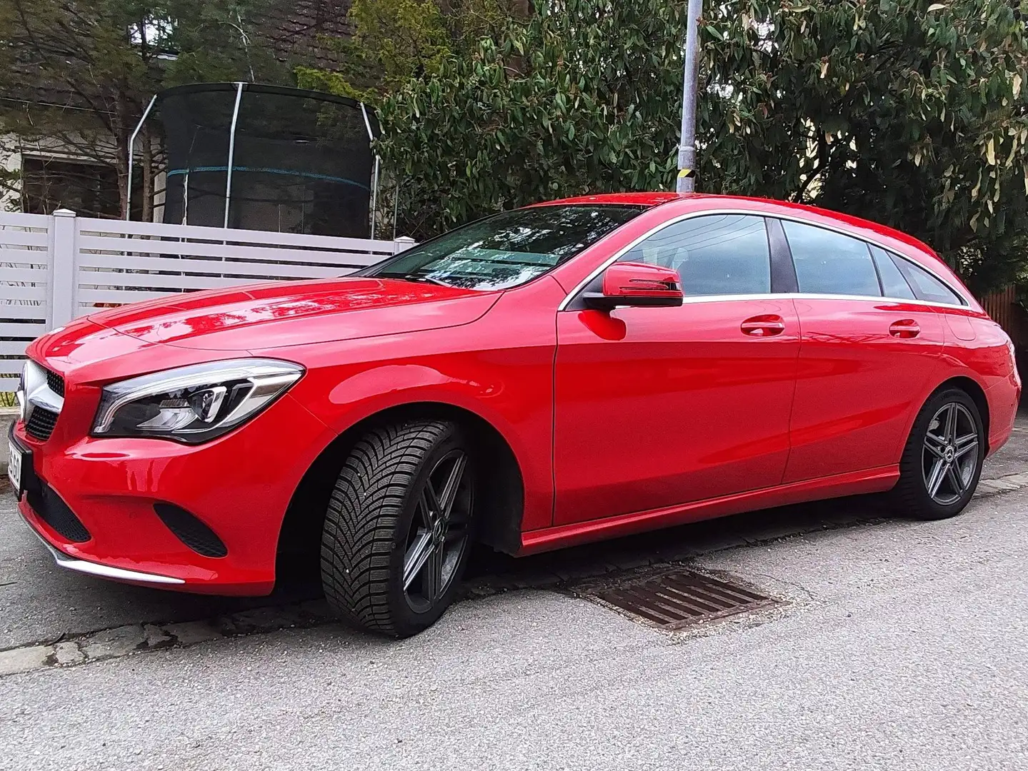 Mercedes-Benz CLA 200 CLA 200 Shooting Brake Aut. OrangeArt Edition Rot - 1