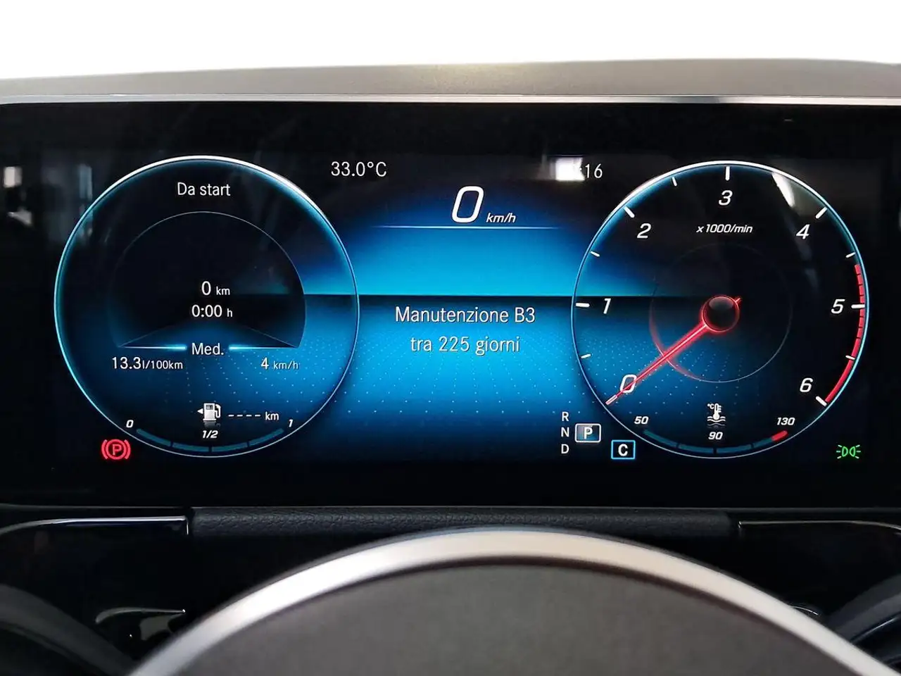 Mercedes-Benz GLA - GLA 200 d Sport Plus auto, миниатюра 9