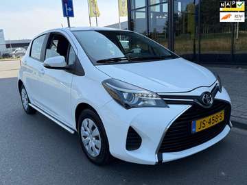 1.0 VVT-i Aspiration/Navi/camera/Cruise/bleutooth