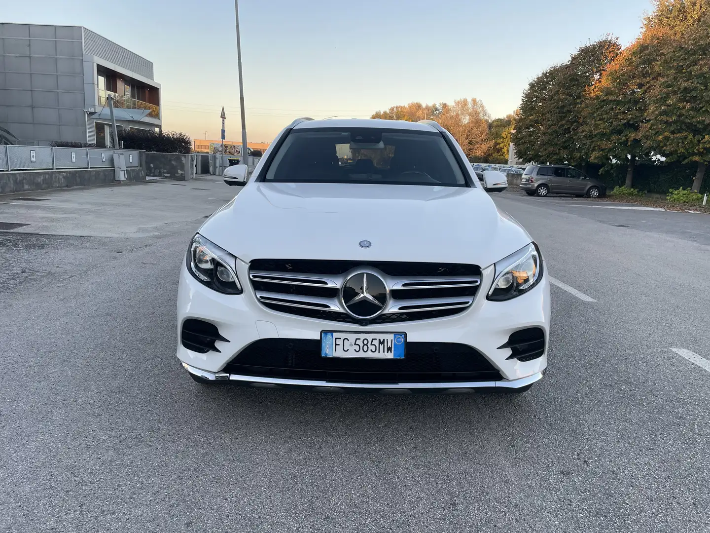 Mercedes-Benz GLC 250 d Premium 4matic auto. UNICO PROPRIETARIO - 2