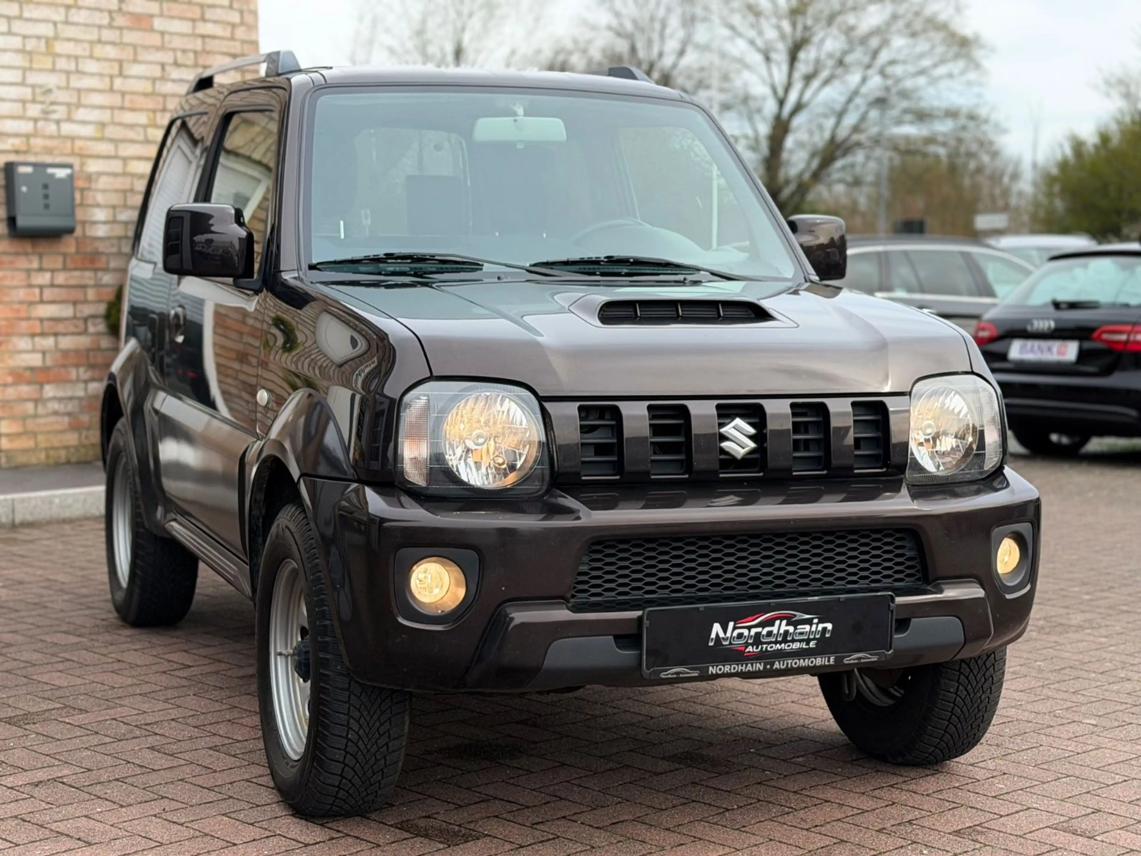 Suzuki Jimny Ranger Style Lim.SHZ|AHK|4-SITZER| 4WD| — photo 10
