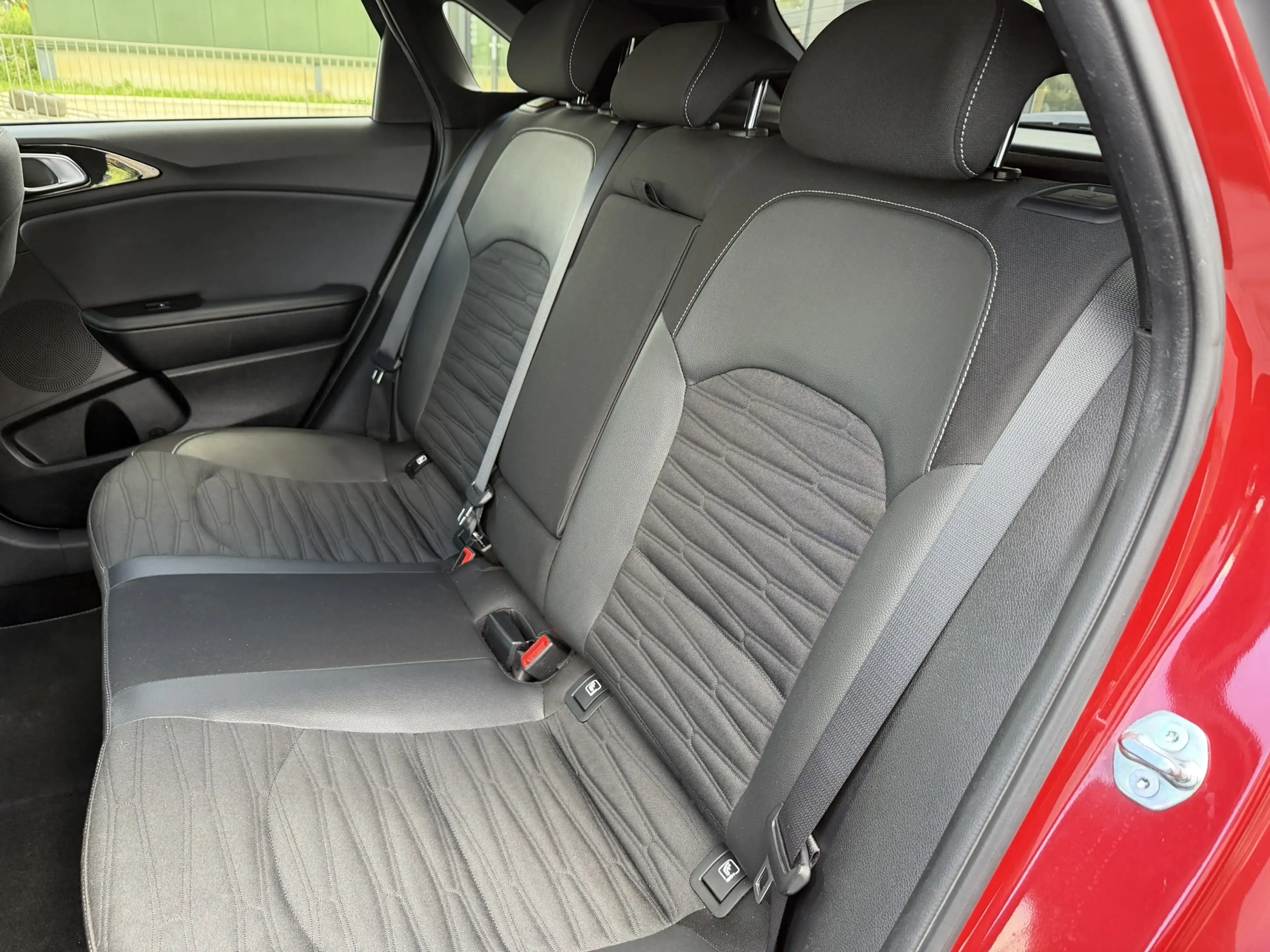Kia Ceed / cee'd 1.0 T-GDi GT-Line Camera — photo 17