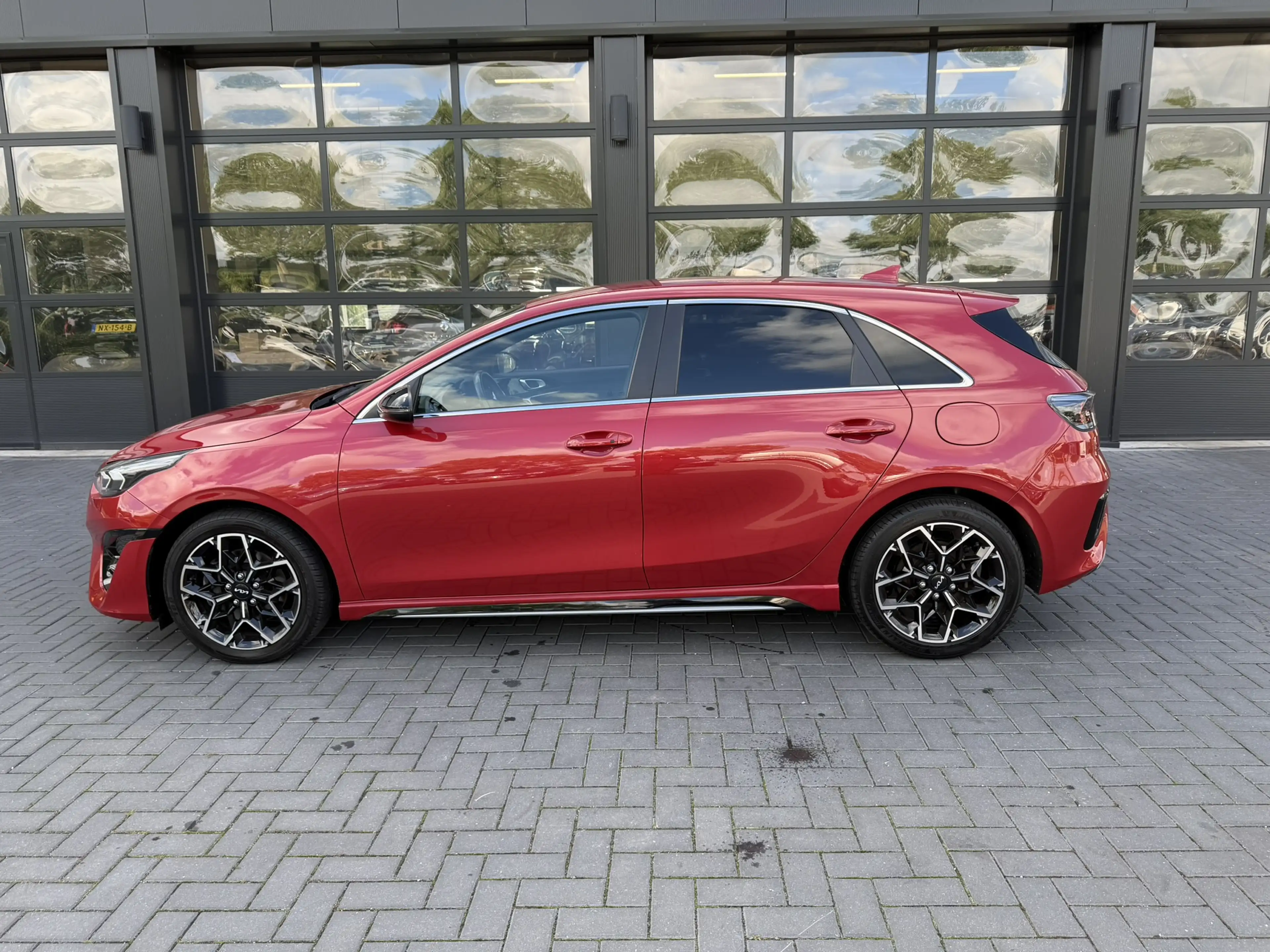 Kia Ceed / cee'd 1.0 T-GDi GT-Line Camera — photo 24