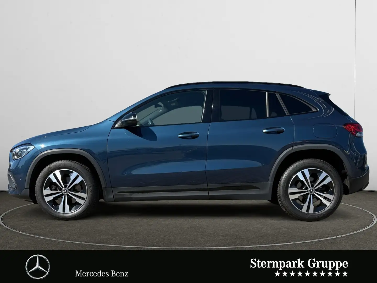 Mercedes-Benz GLA 200 GLA 200 Progressive RFK*MULTIBEAM*DISTRONIC*uvm Azul - 2