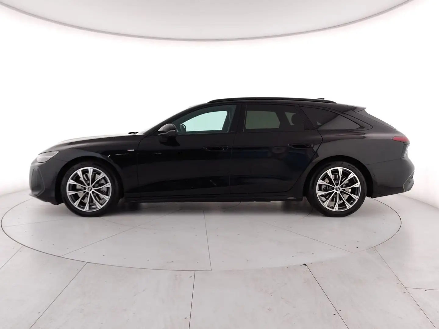 Audi A6 Avant TDI quattro 150 kW S tronic S line edition Noir - 2