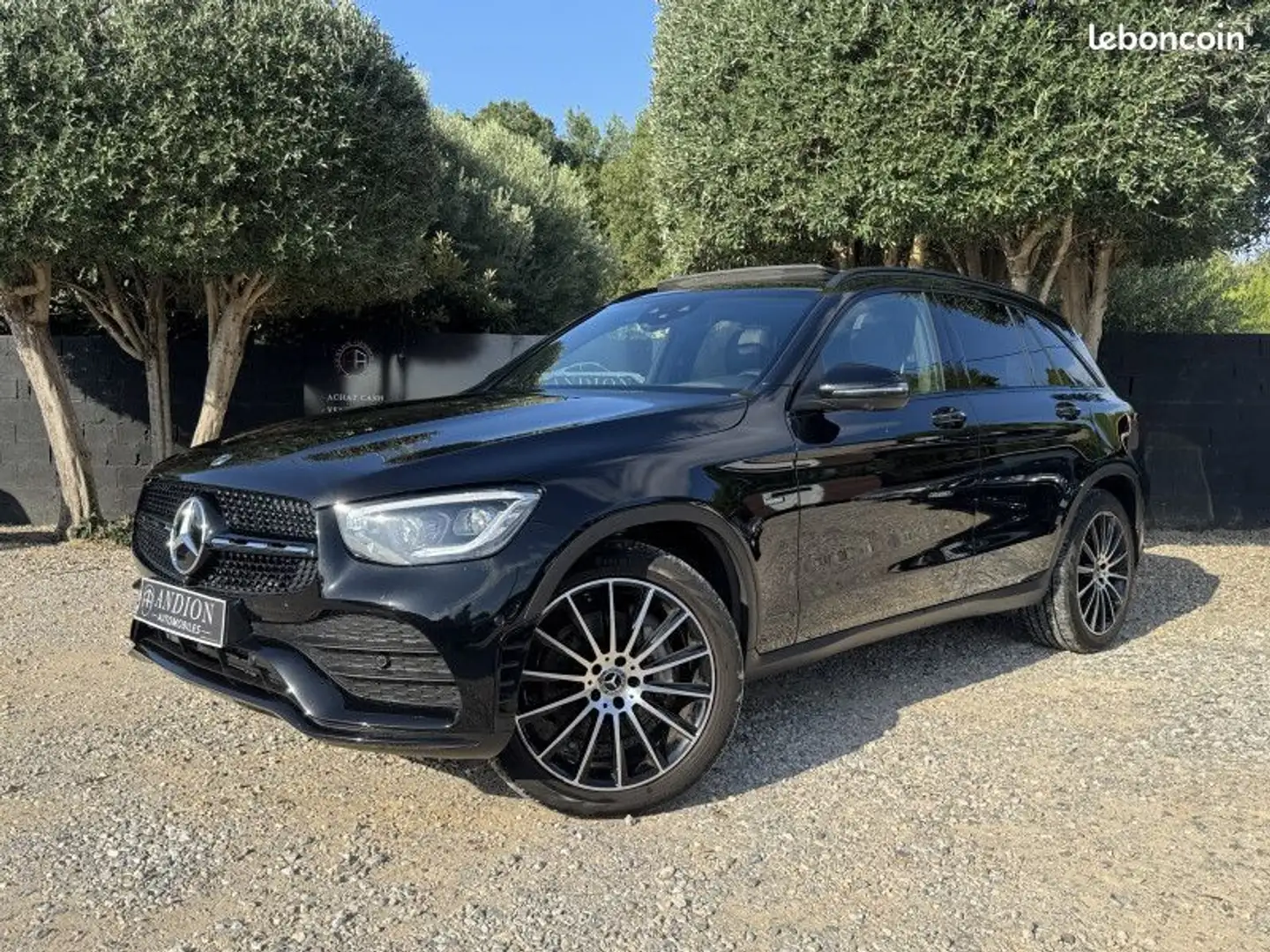 Mercedes-Benz GLC 300 Classe Mercedes 300 E 211%2B122CH AMG LINE 4MATIC 9G-TRONIC EURO6D-T-EVAP-ISC Noir - 1