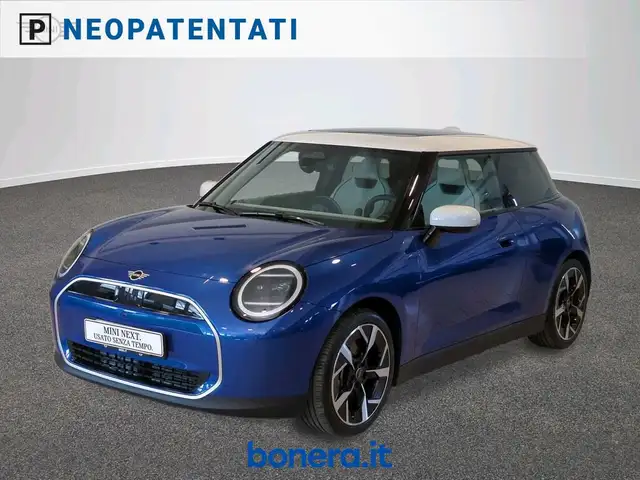 2024 MINI Hatch in Blue for sale