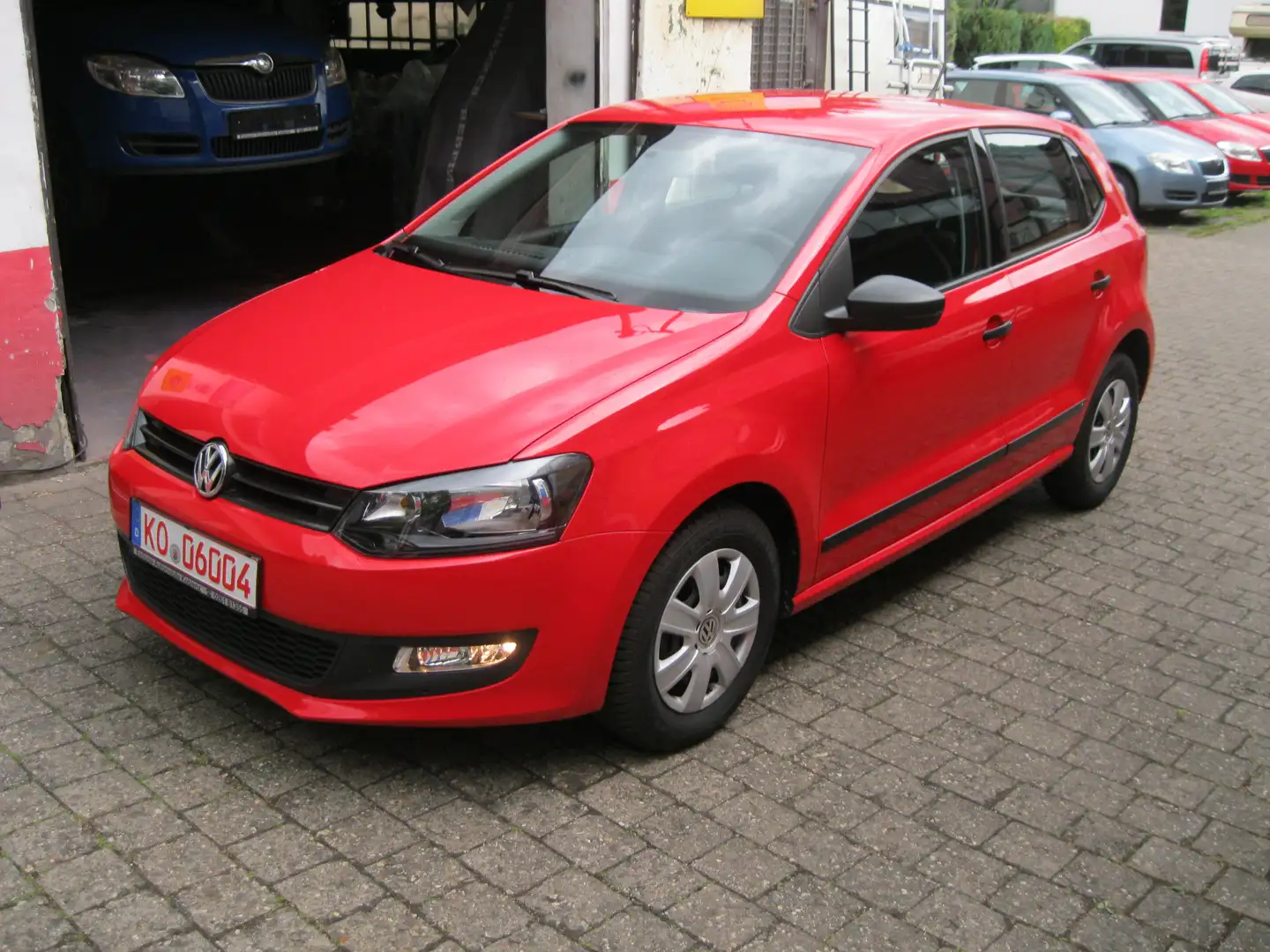 Volkswagen Polo 1.2 Trendline Rouge - 2