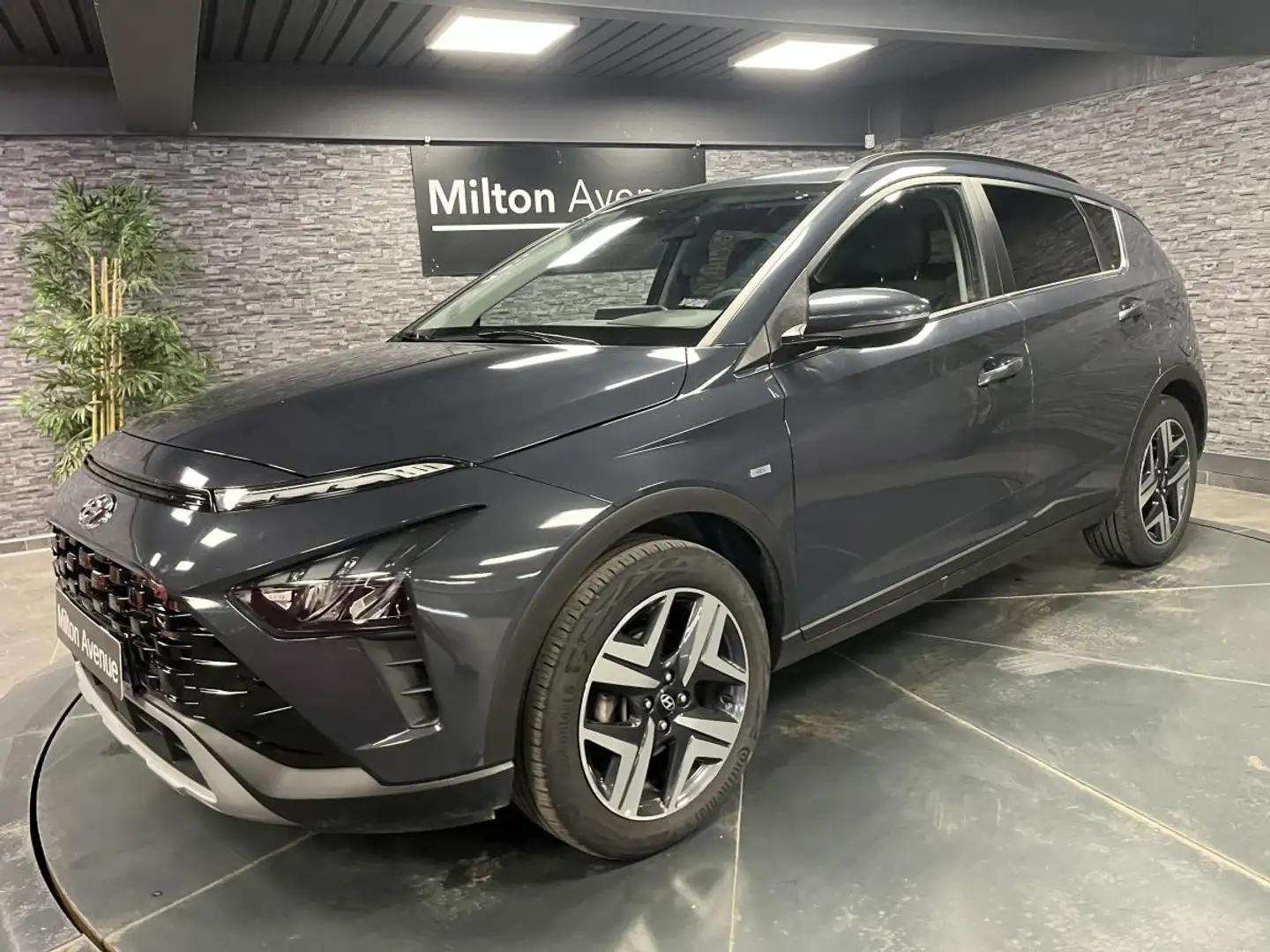 Hyundai BAYON Bayon 1.0 T-GDi - 100 - BV DCT-7 Creative Grau - 1
