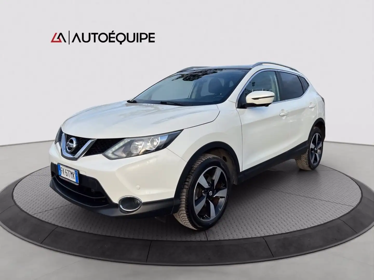 Nissan Qashqai 1.6 dci Tekna 2wd 130cv my16 Bianco - 1