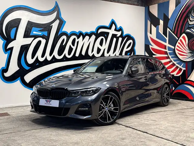 BMW 330 e*PHEV*M-SPORT*PANO*DRIVING ASSIST*