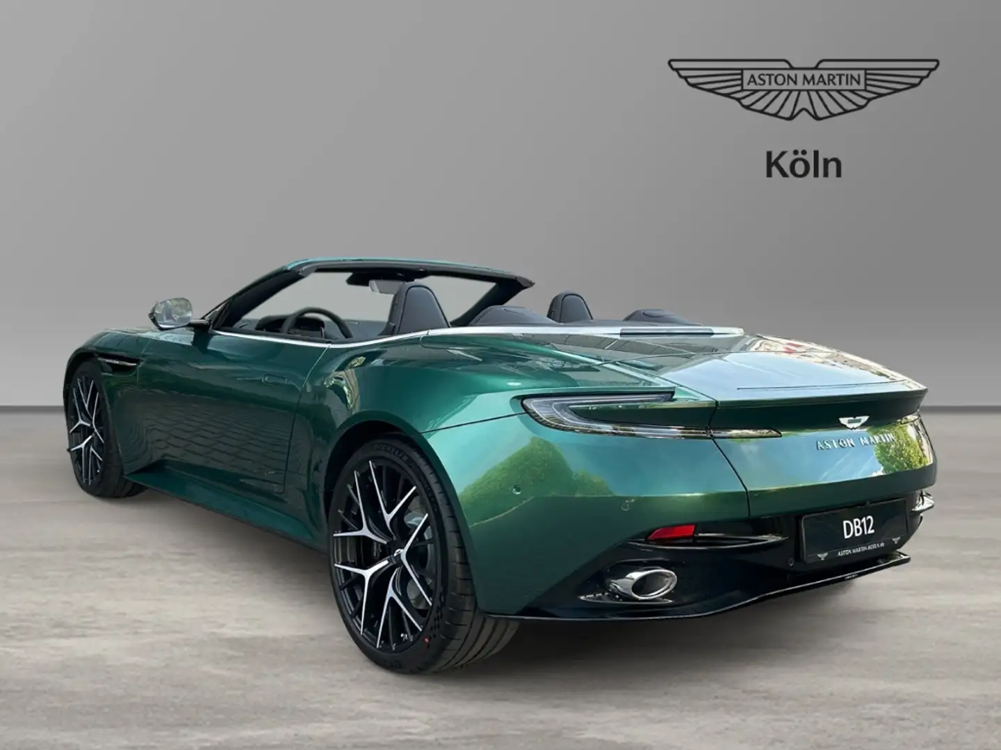 Aston Martin DB12 Volante Malachite Green Onyx Black Vert - 2
