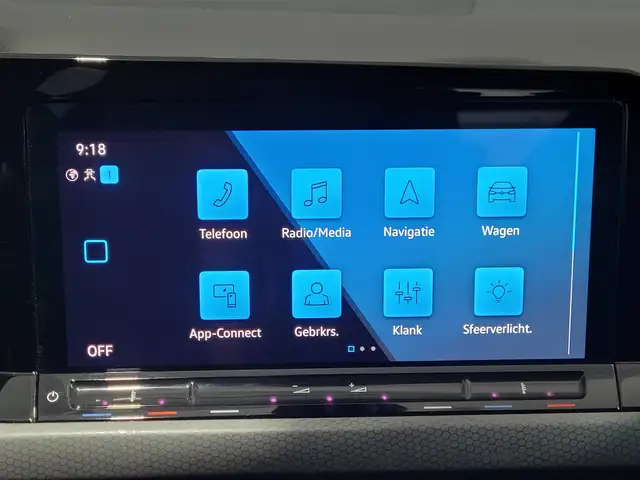 Volkswagen Golf view 14