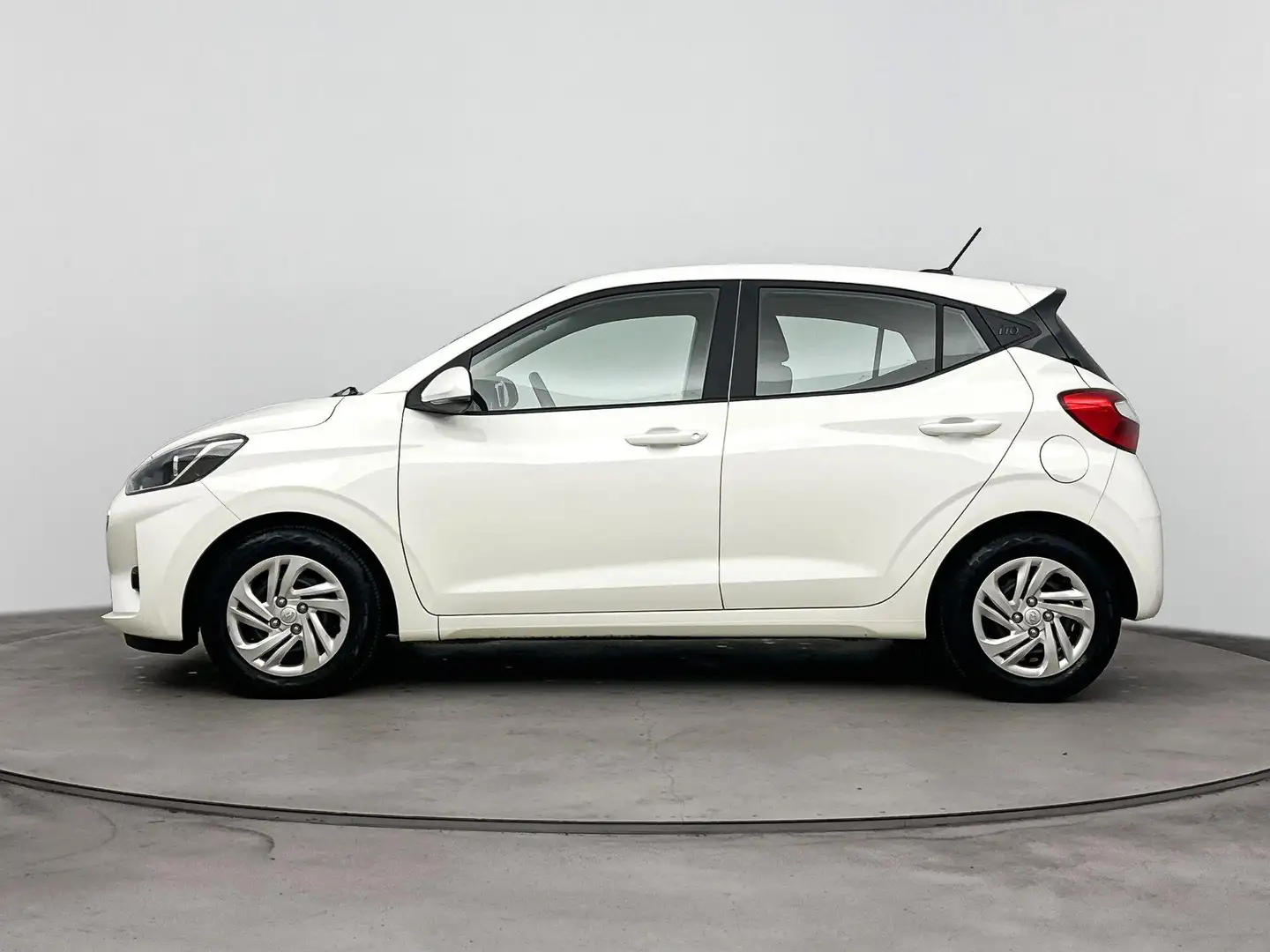 Hyundai i10 1.0 PREMIUM | TREKHAAK | NAVI | CLIMA | CRUISE | C Blanco - 2