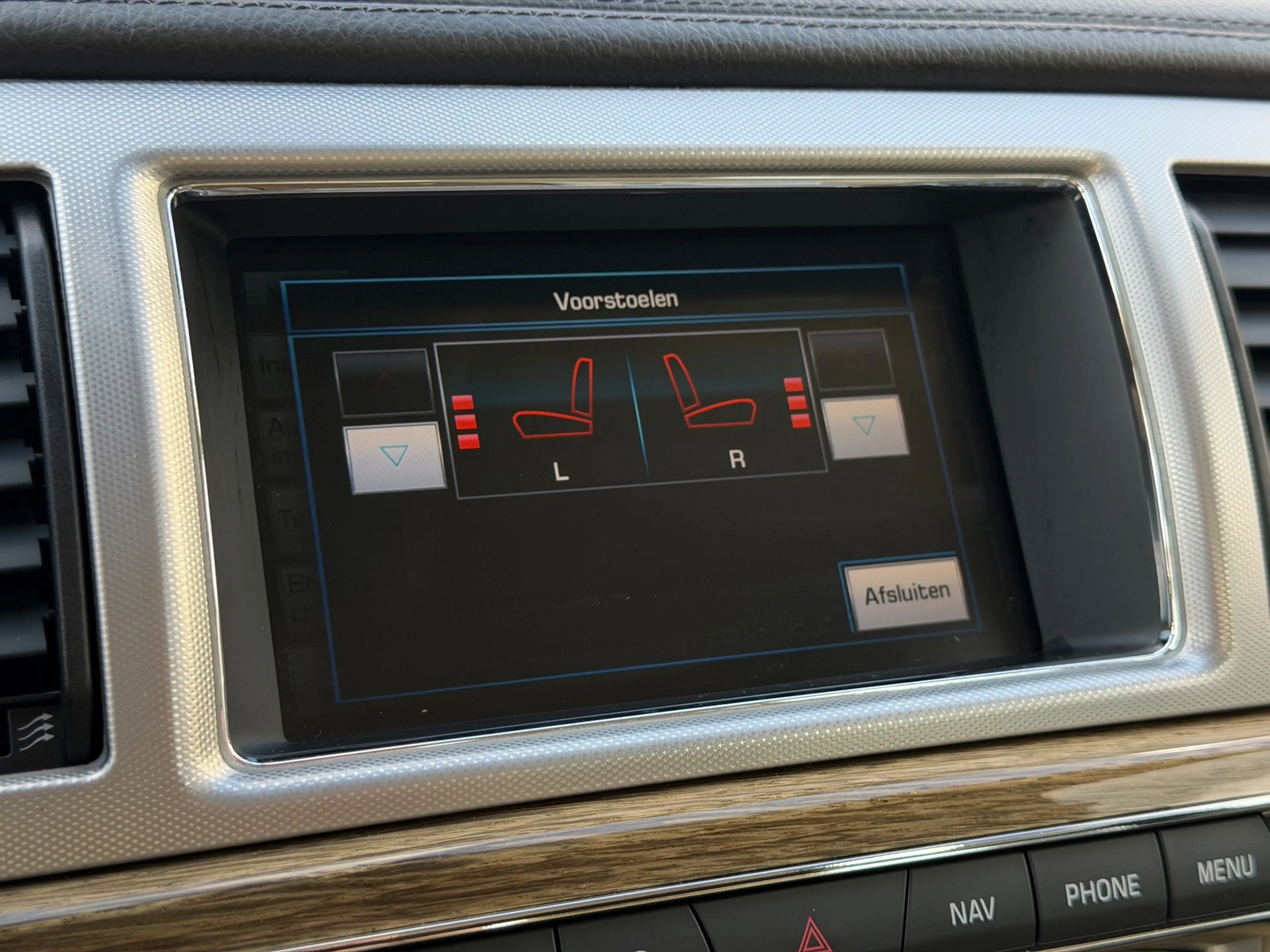 Jaguar XF 2.2D |Camera|Trekhaak|Keyless|Climate|Navigatie|BT — photo 44