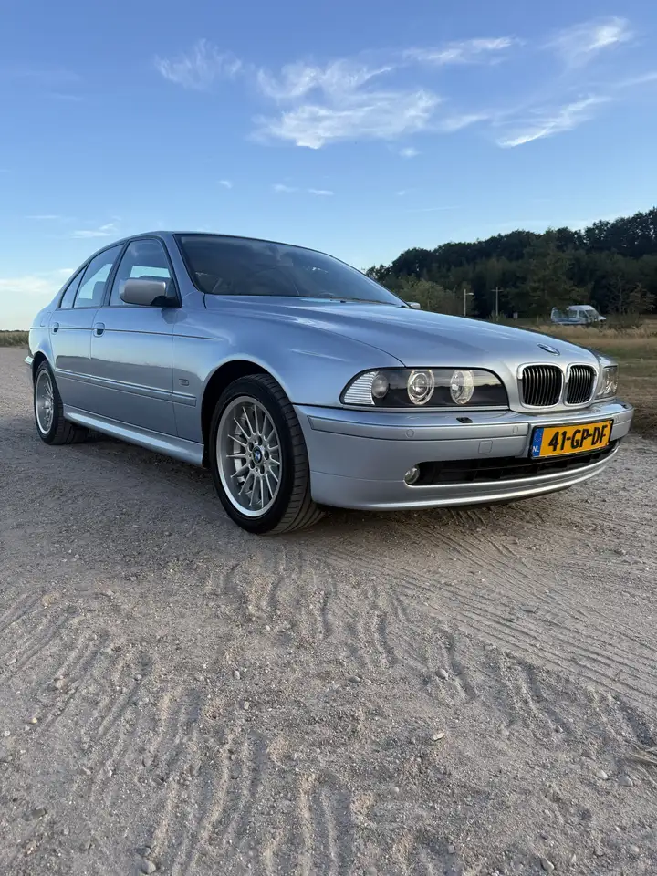 BMW 530i E39 Handgeschakeld | 127.000 km | 231 pk, foto 3