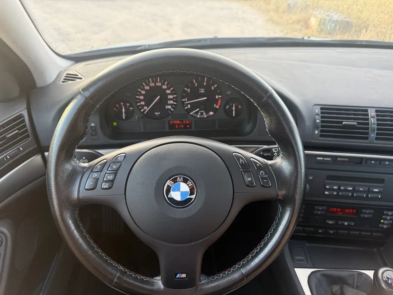 BMW 530i E39 Handgeschakeld | 127.000 km | 231 pk, foto 9