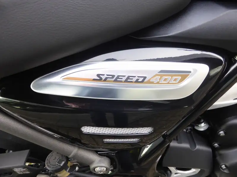 Triumph Speed 400 - foto 6