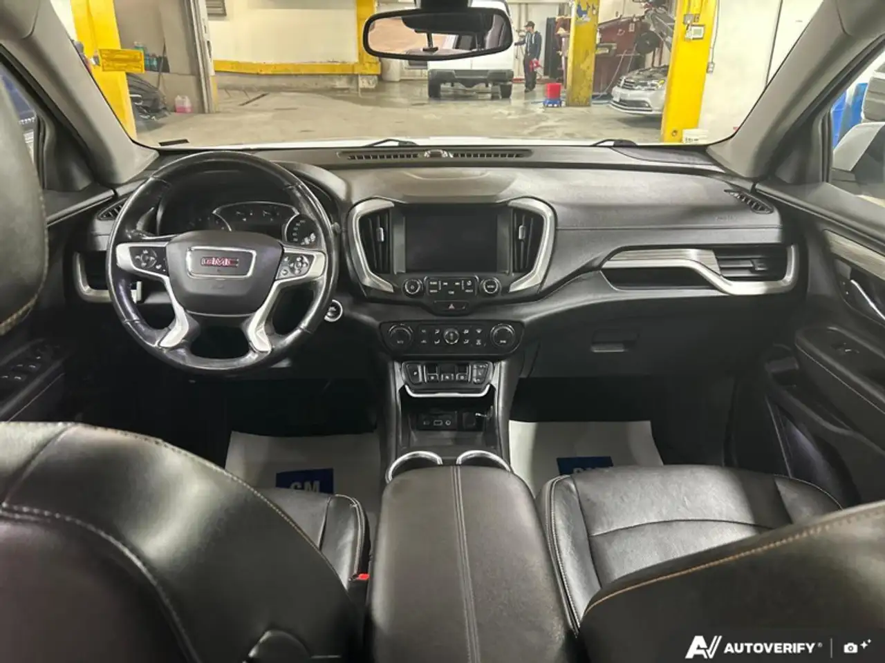 GMC Terrain снимка GMC Terrain