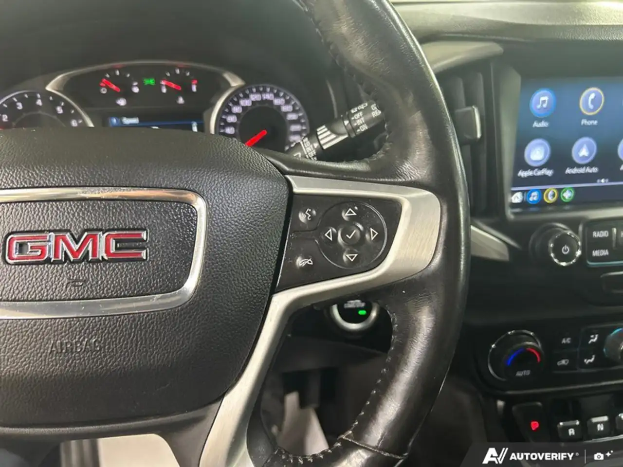 GMC Terrain снимка GMC Terrain