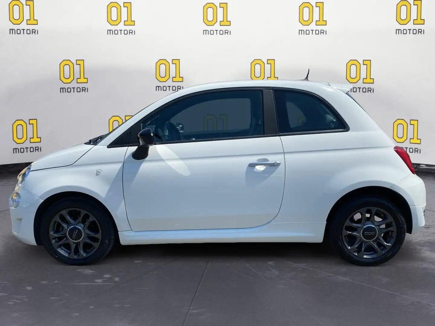 Fiat 500 1.0 Hybrid Connect Blanc - 2