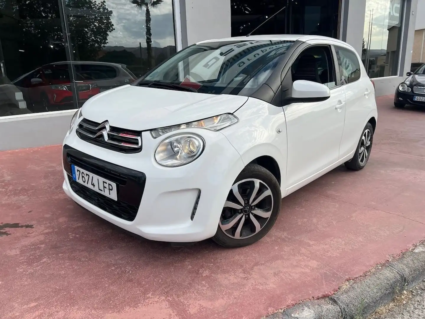Citroen C1 VTi 53kW (72CV) S&S City Edition Blanco - 2