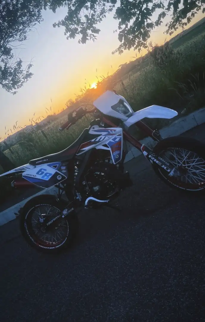 Rieju MRT Racing Mrt 50 motard limited edition Bianco - 1