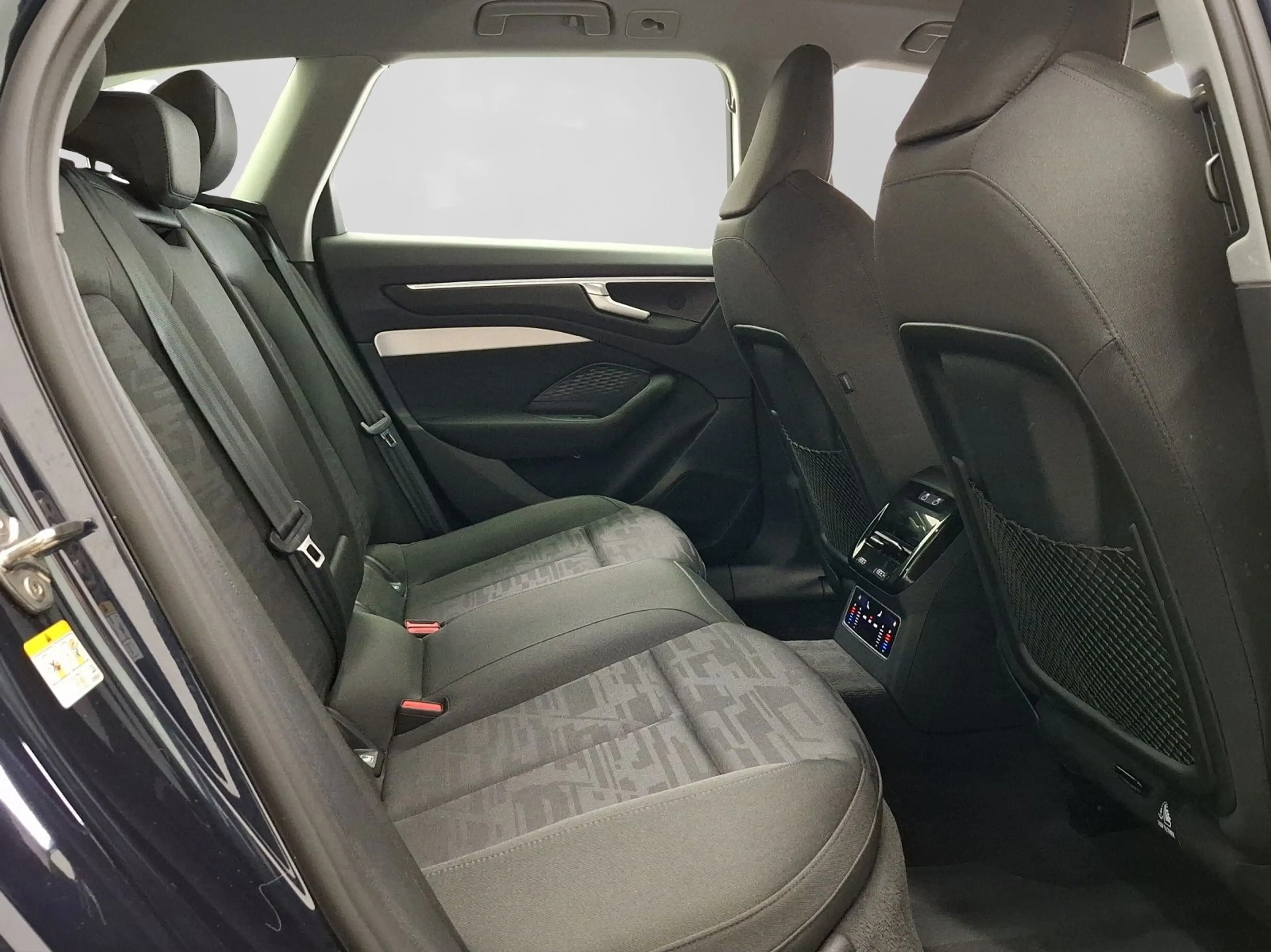 Audi A6 TDI Q LM19 AHK BF-DISPLAY MATRIX KAMERA — photo 6