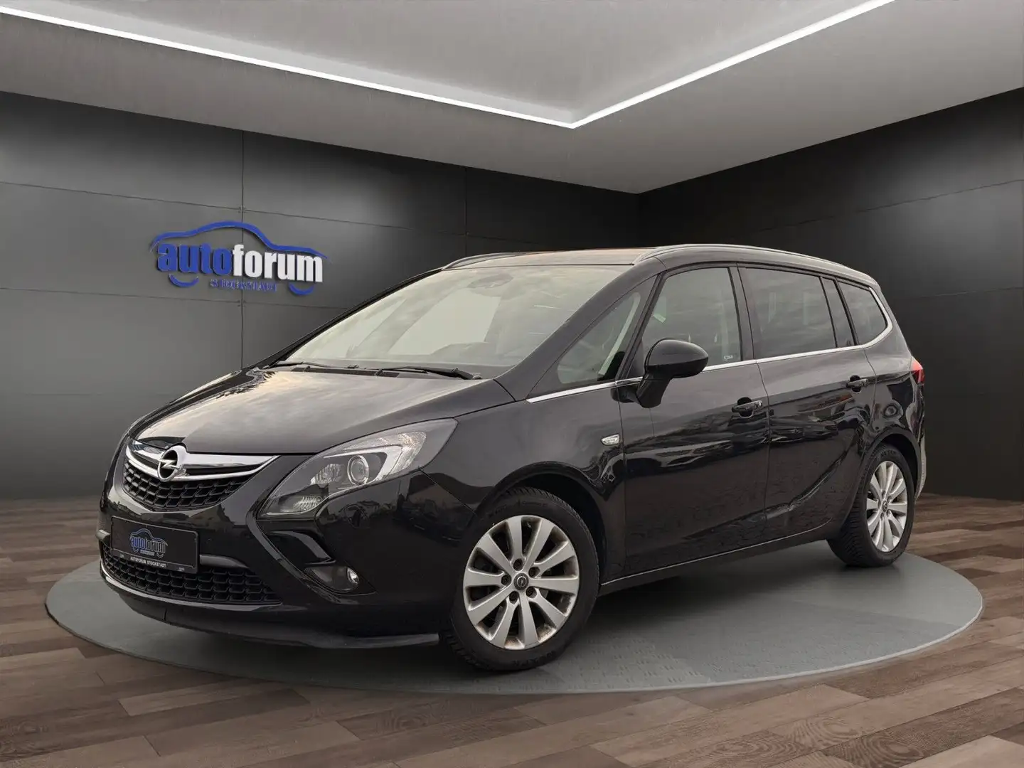 Opel Zafira Tourer 2.0 CDTI Innovation°7-Sitz°Kam°AHK Noir - 1
