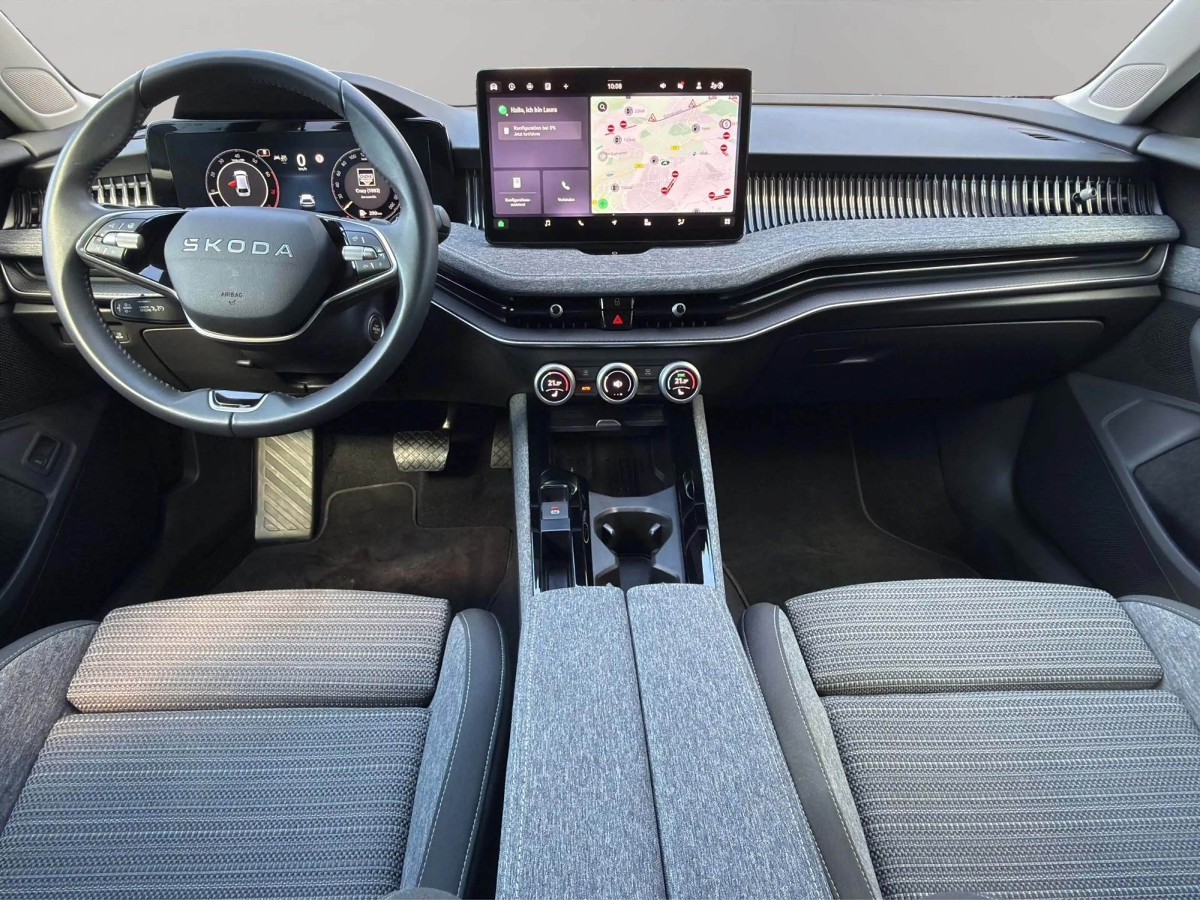 Skoda Superb Combi 1.5 TSI mHEV DSG Selection AHK+NAVI — photo 14