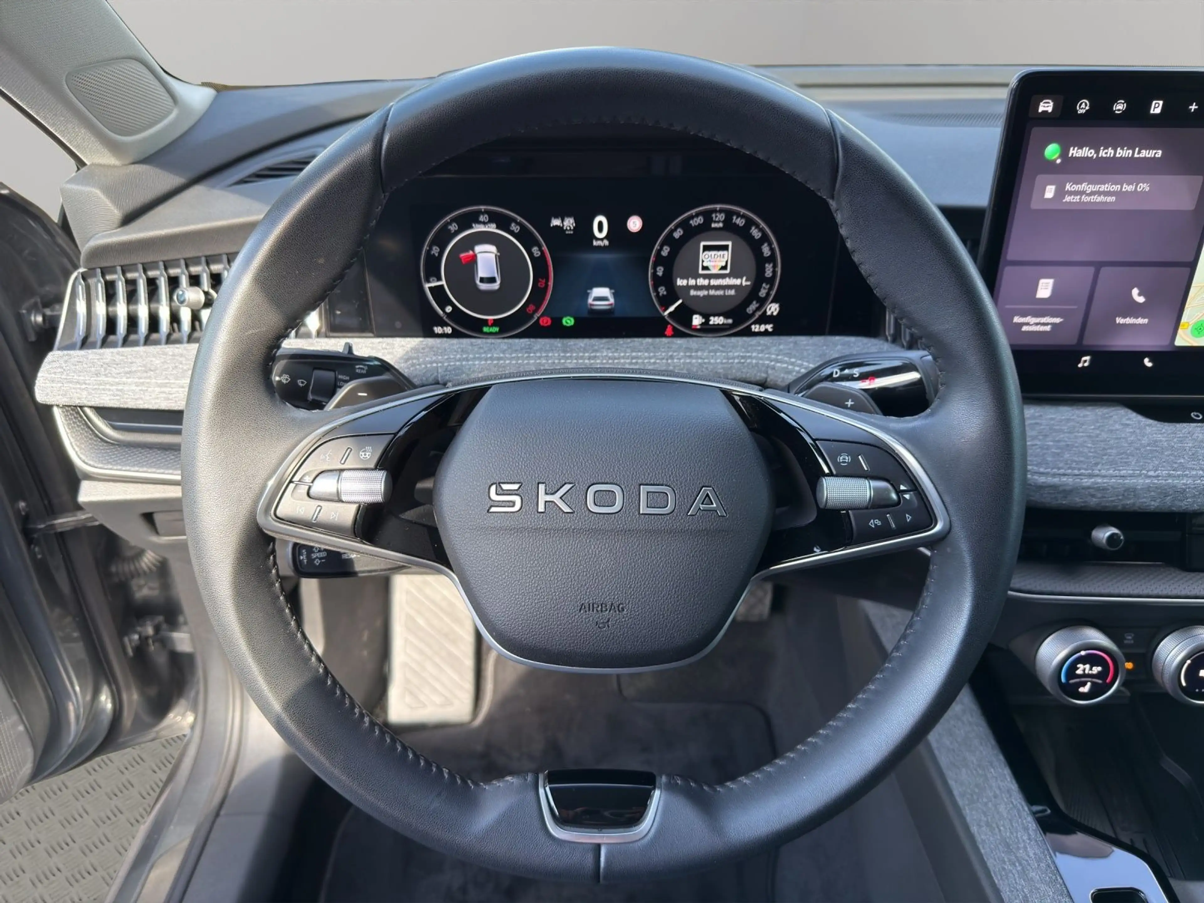 Skoda Superb Combi 1.5 TSI mHEV DSG Selection AHK+NAVI — photo 10