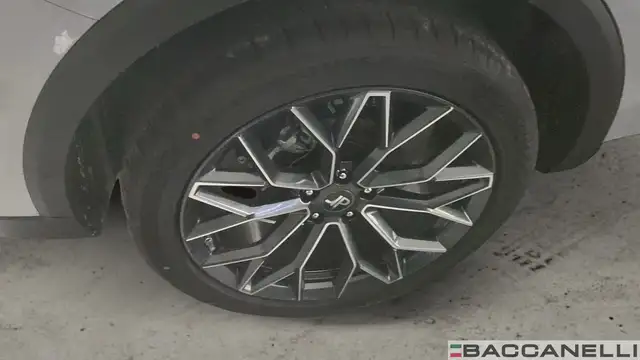 DR Automobiles DR6 view 12