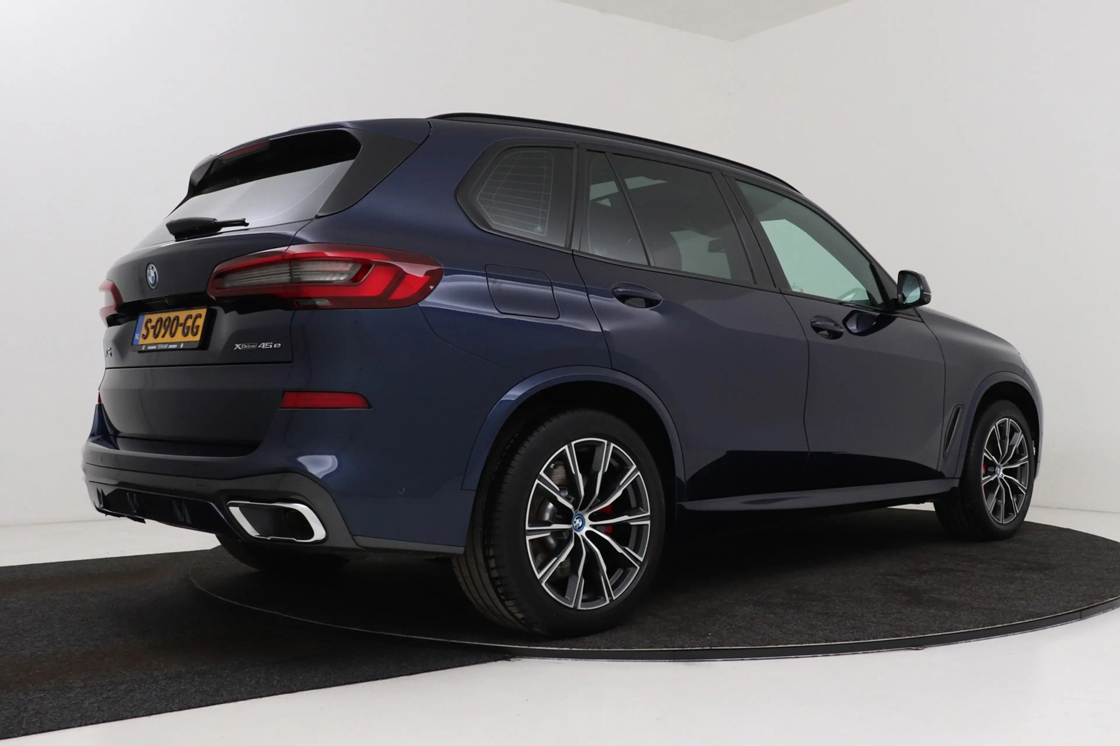 BMW X5 XDrive45e High Executive M-Sport | Uitklap Trekhaa — photo 2