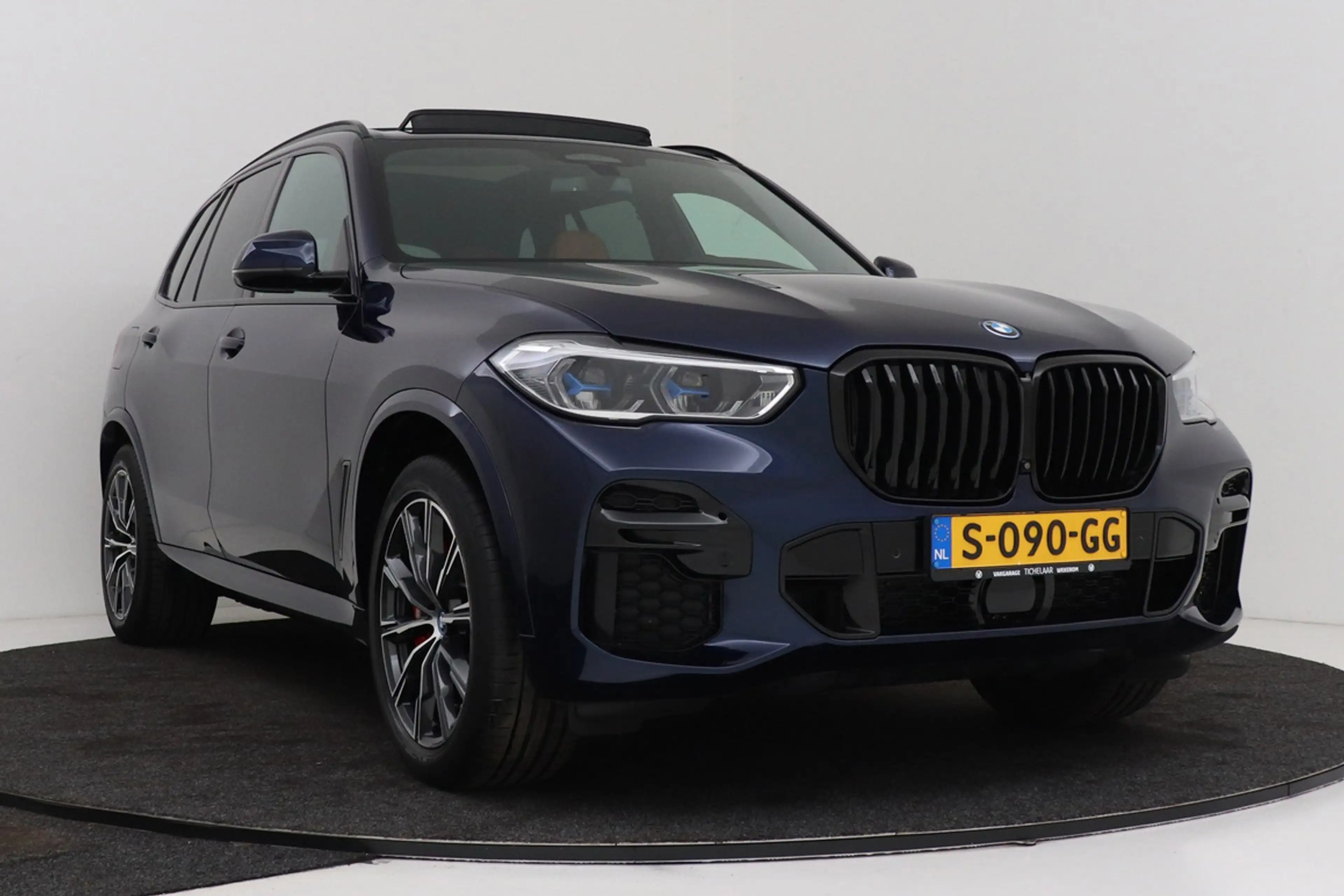 BMW X5 XDrive45e High Executive M-Sport | Uitklap Trekhaa — photo 12